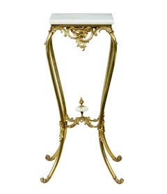 Tavolo con piedistallo in ottone cesellato e oynx del XX secolo