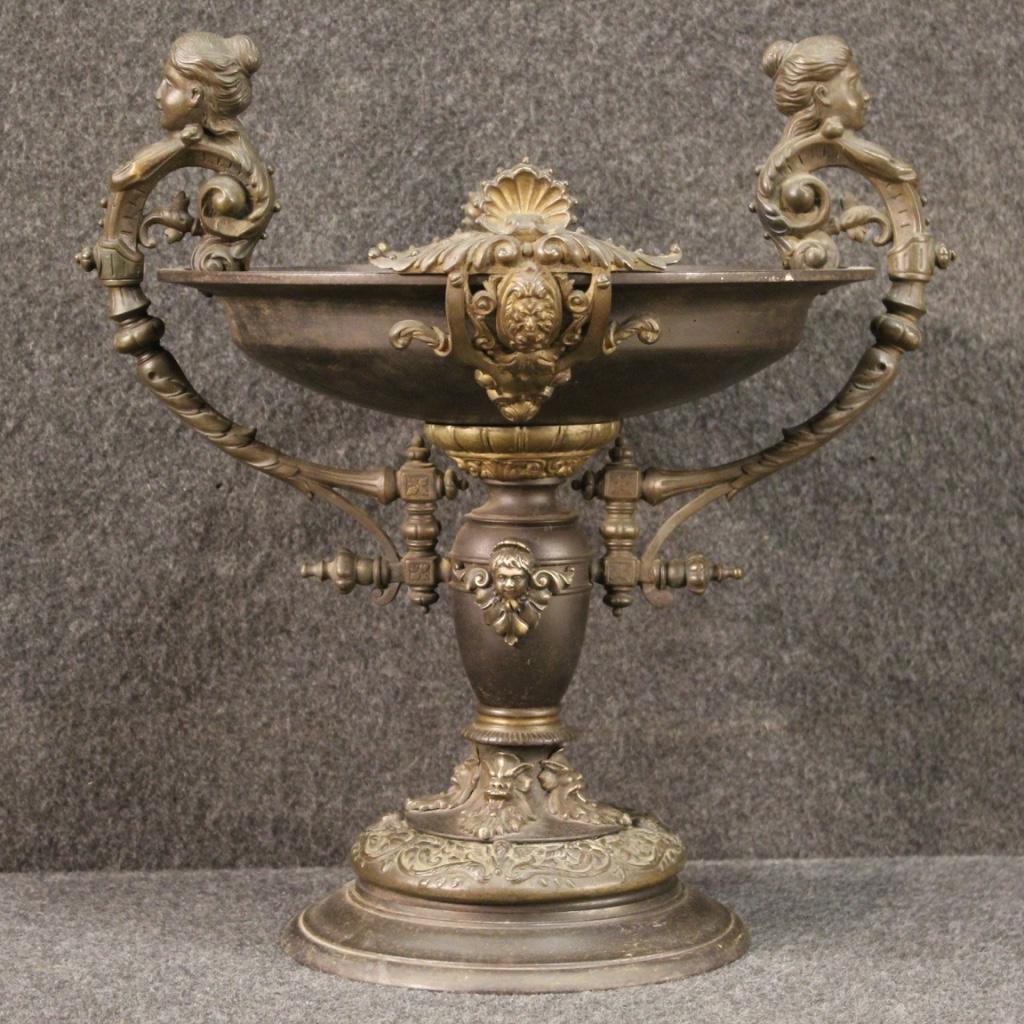 20th Century Chiseled Metal French Cup with Figures, Cherubs, Masks, 1960 In Good Condition In Vicoforte, Piedmont