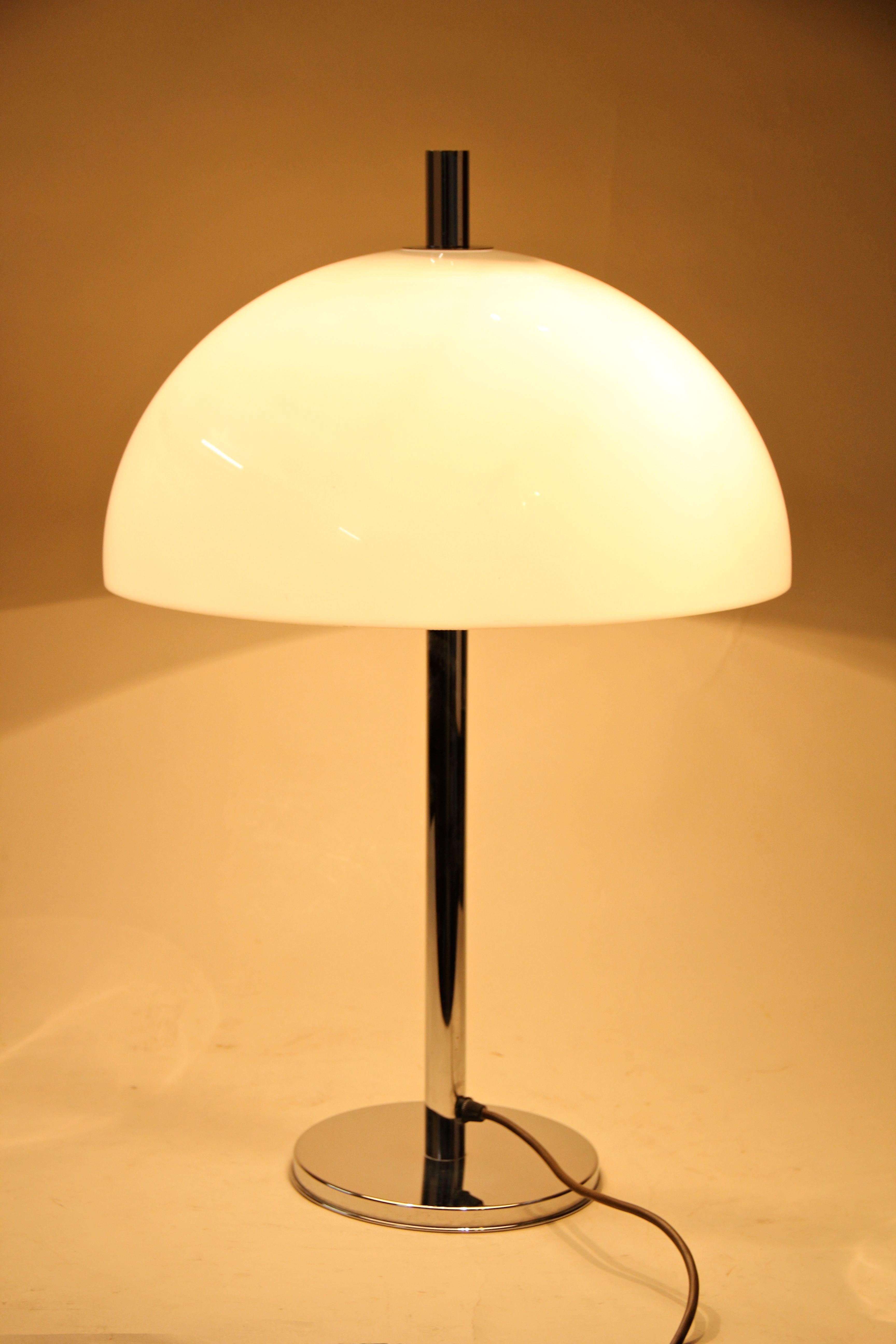 20th Century Chrome Table Lamp by Boyer Lightning, Vienna, circa 1970 5