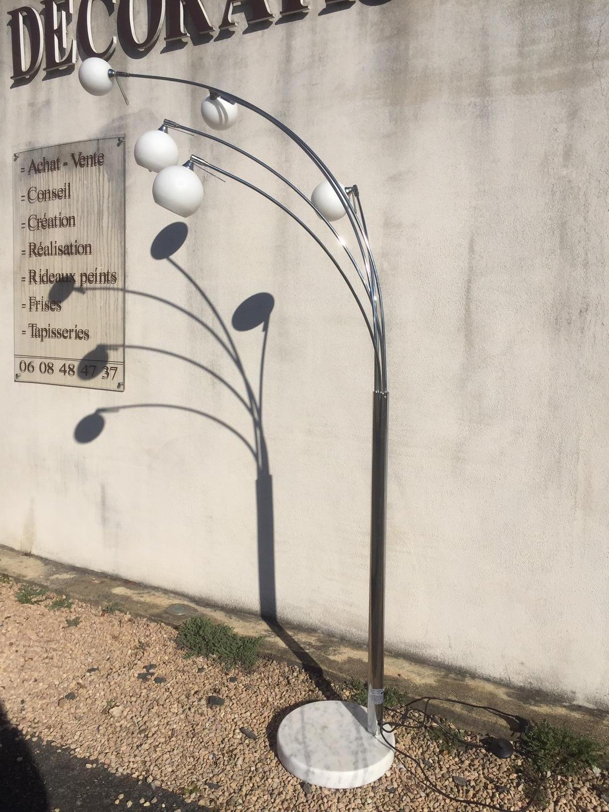 Metal 20th Century, Chromed Floor Lamp with Marble Base, 1970s