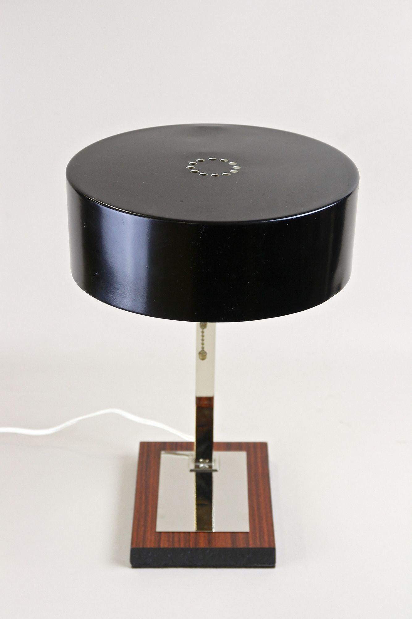 20th Century Chromed Table Lamp With Black Metal Lamp Shade, AT circa 1950 For Sale 8