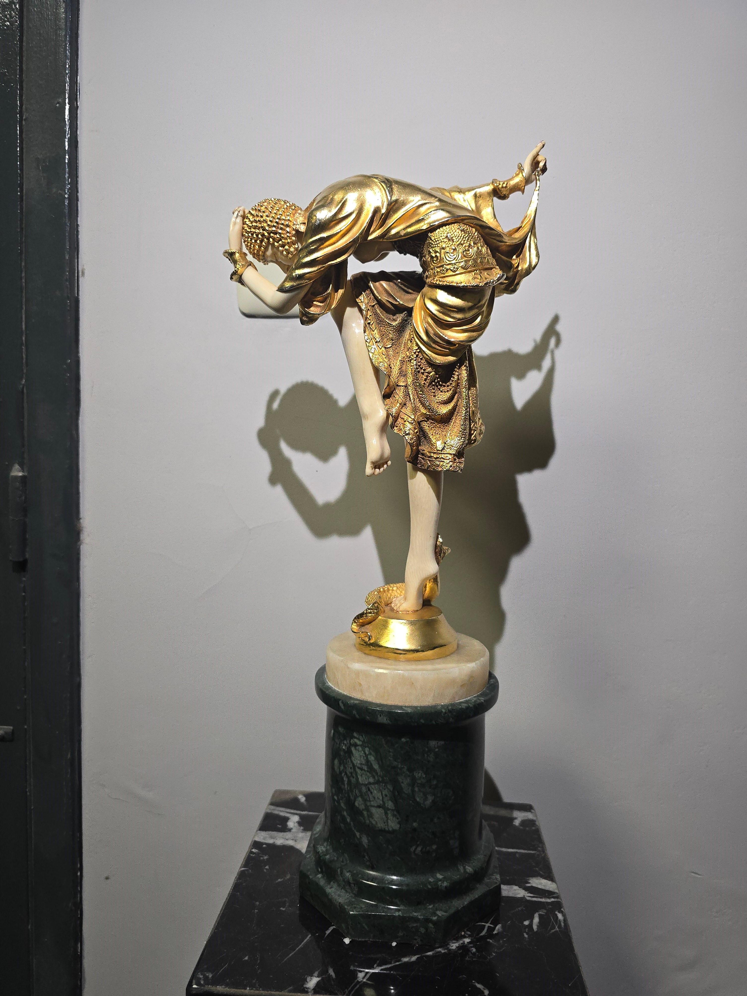 20th-Century Chryselephantine Sculpture by J.R. Colinet For Sale 2