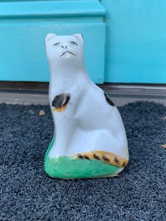 20th Century circa 1950s English Staffordshire Hand Painted Pottery Cat