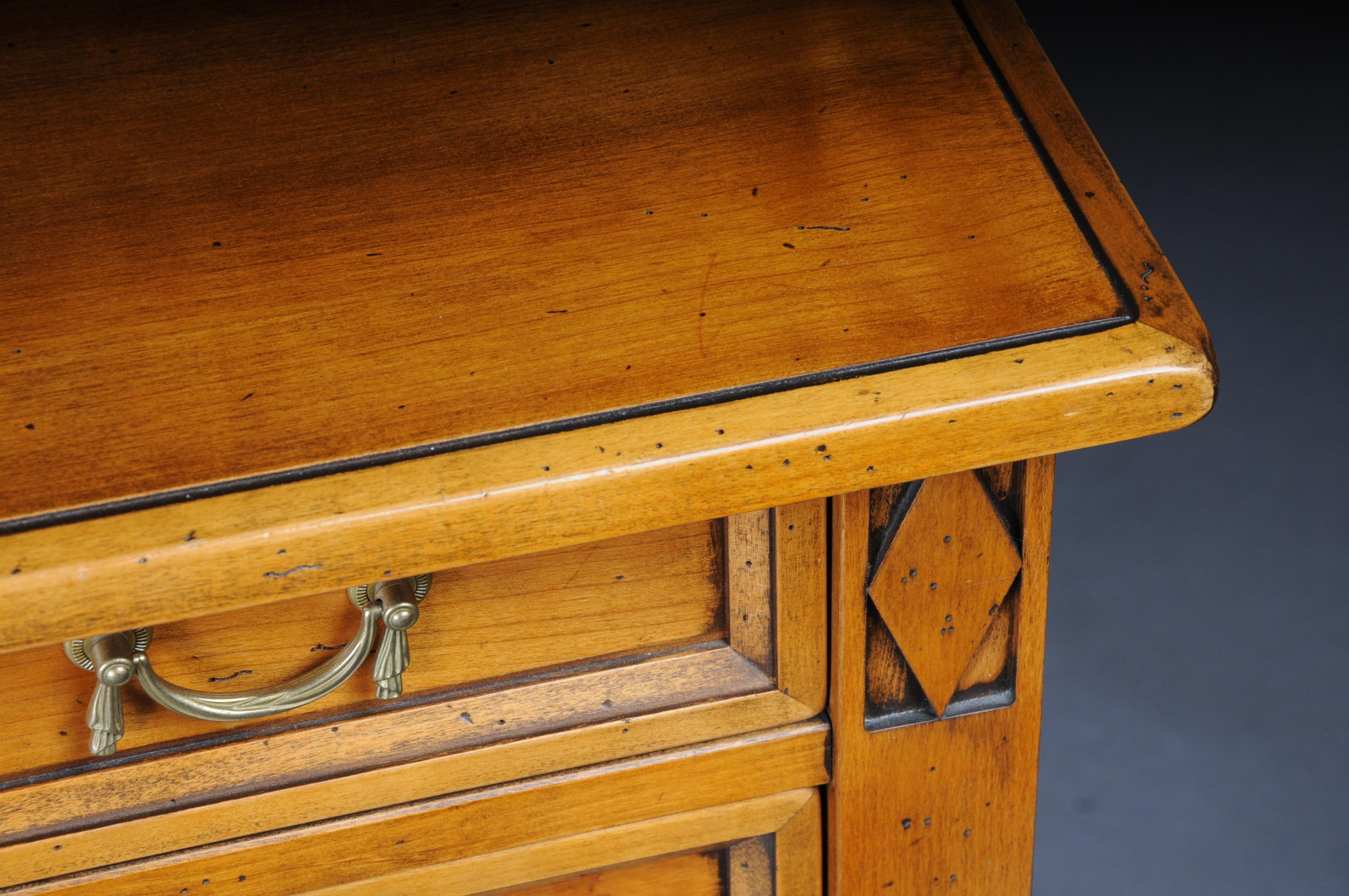 20th Century Classic Desk in the Style of Classicism 1