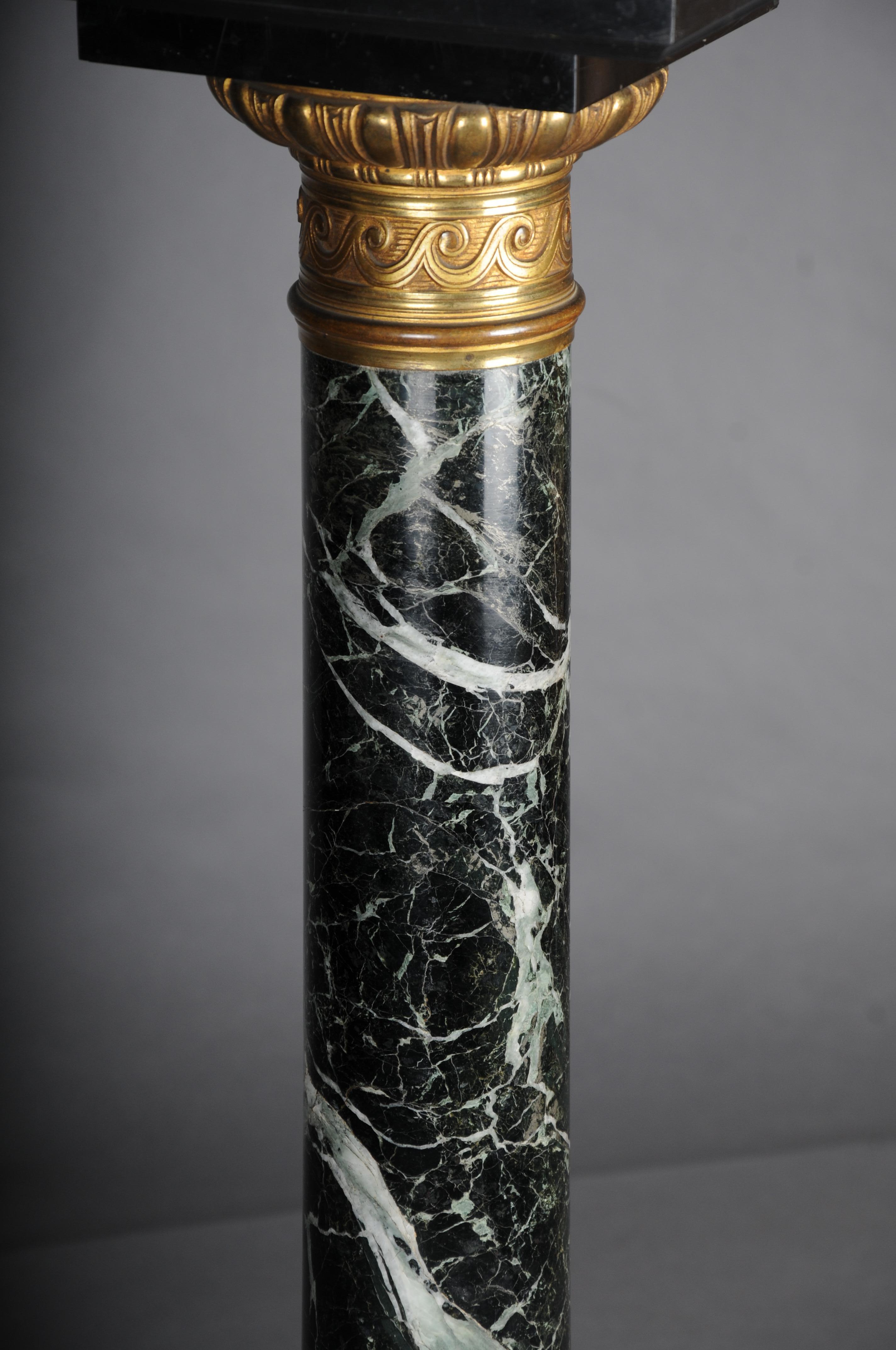20th Century Classic French marble column, black with gold brass. For Sale 7