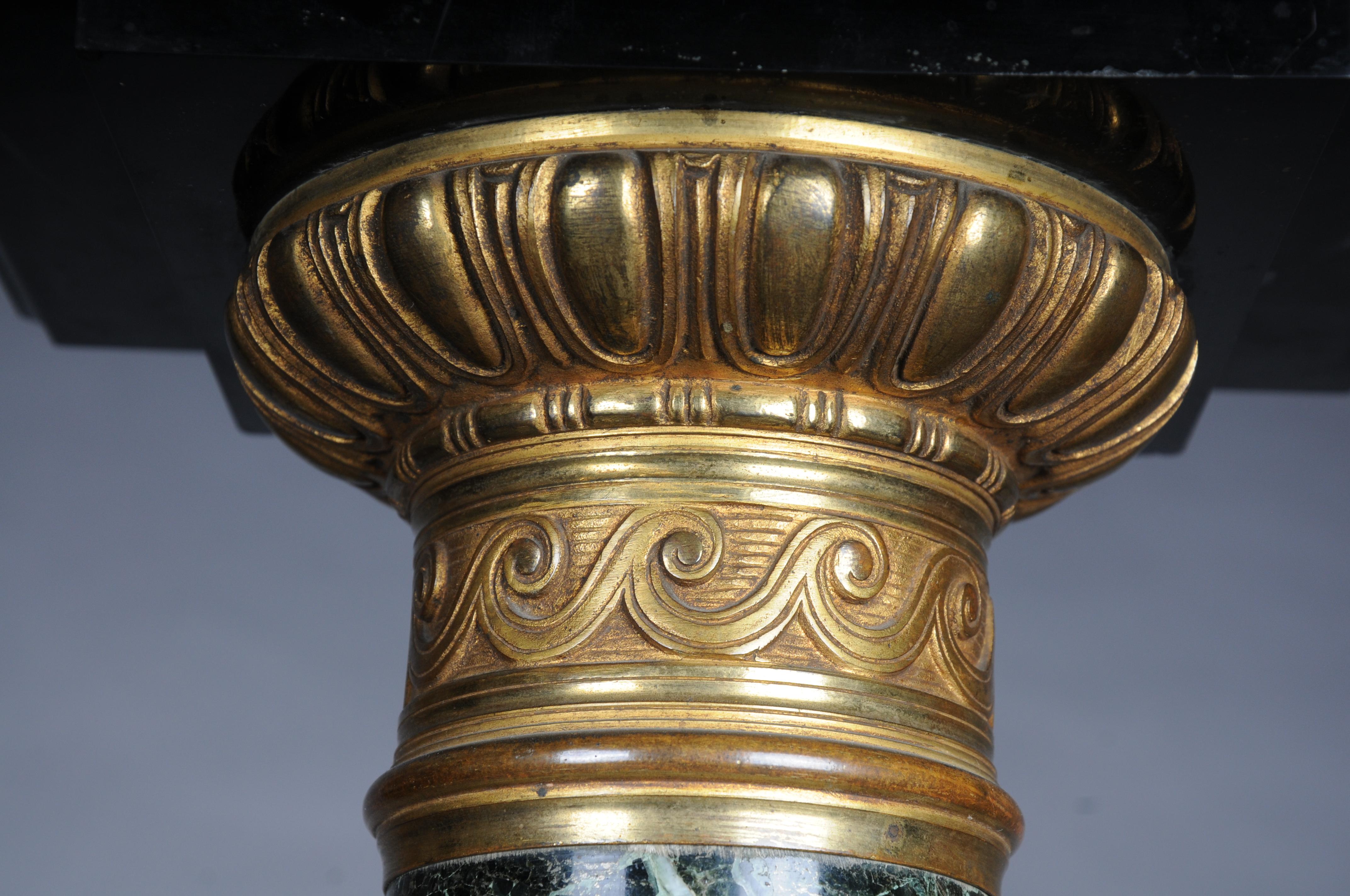 20th Century Classic French marble column, black with gold brass. For Sale 3