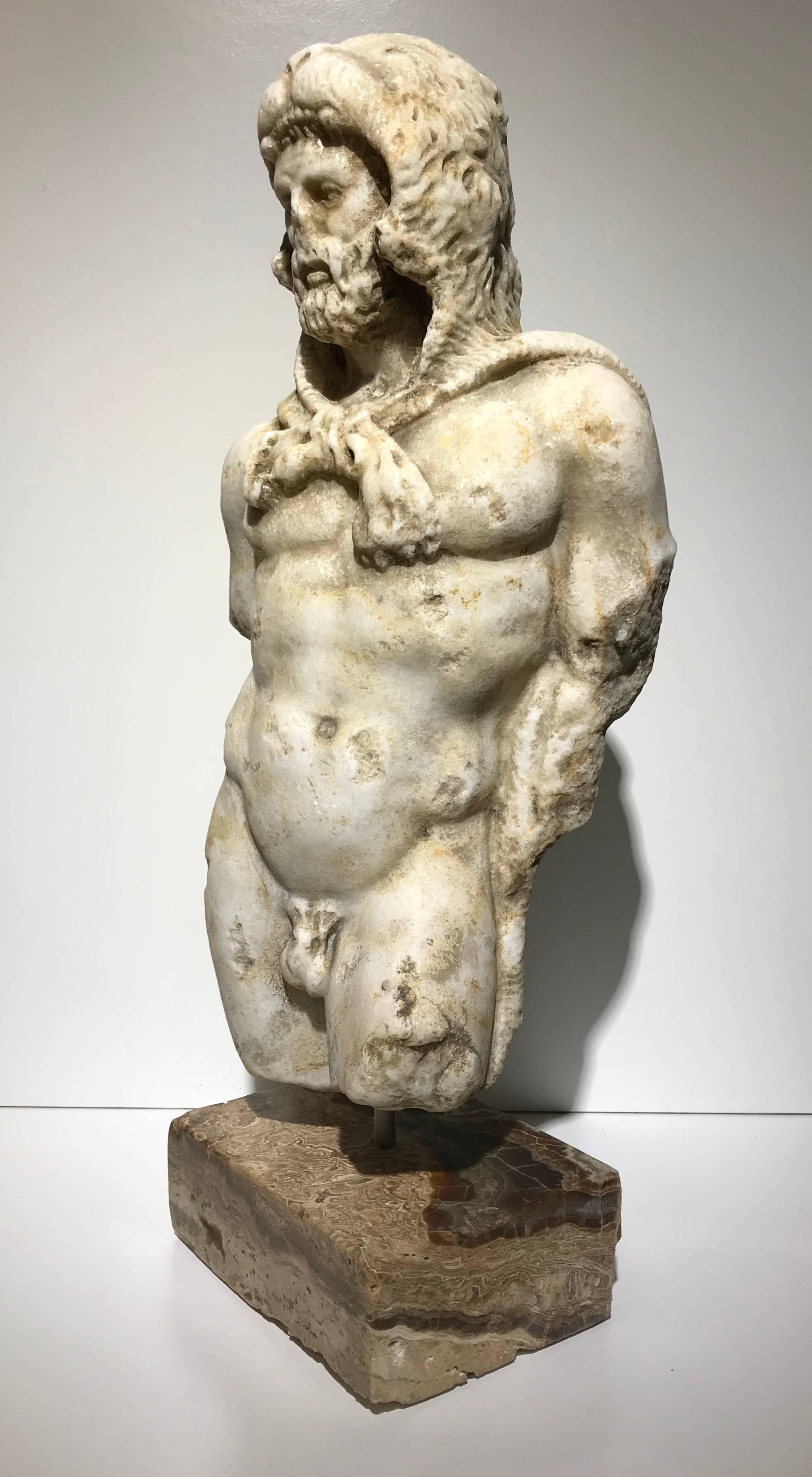 commodus statue