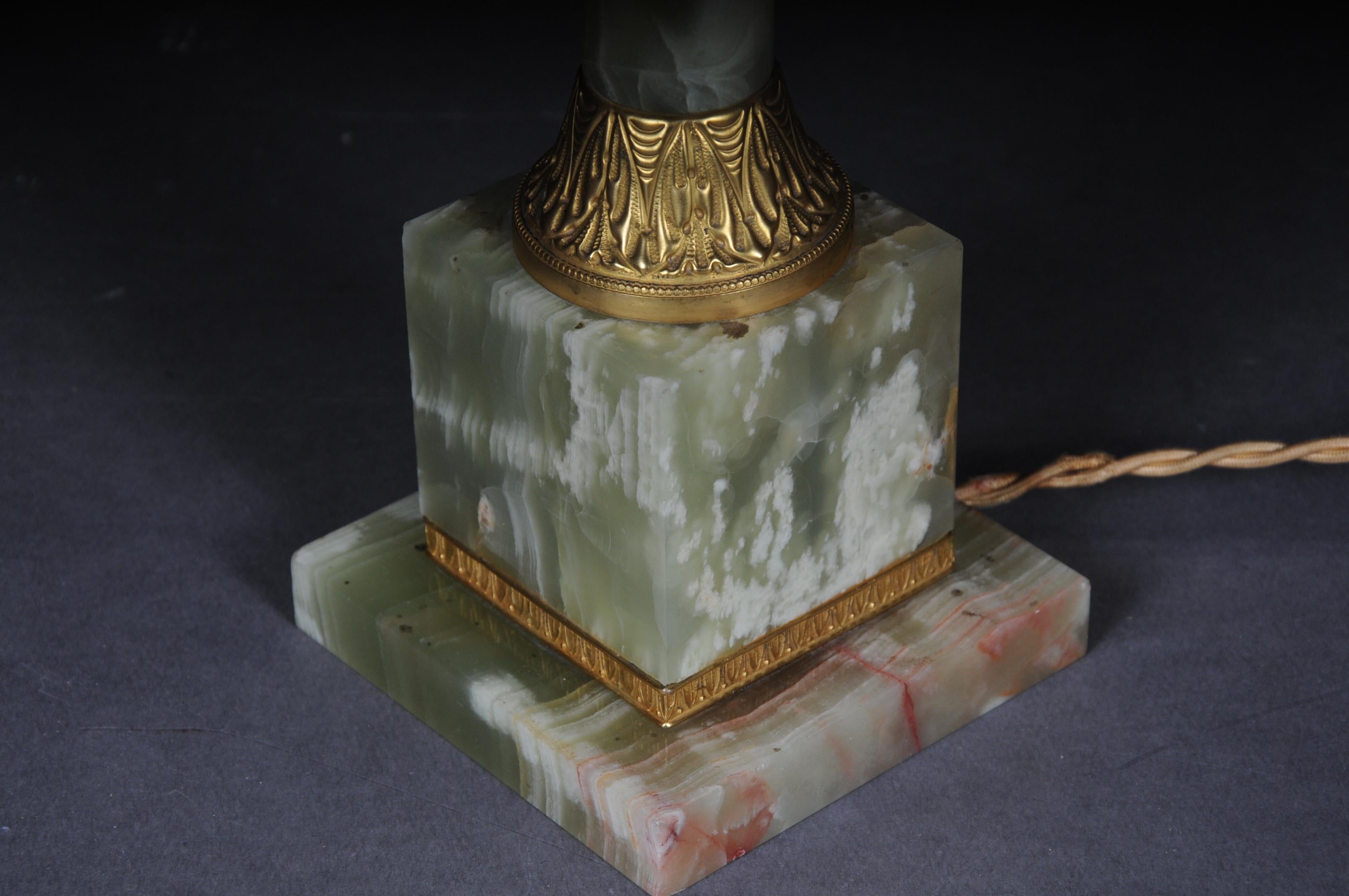 20th Century Classicist Onyx Table Lamp with Brass For Sale 5