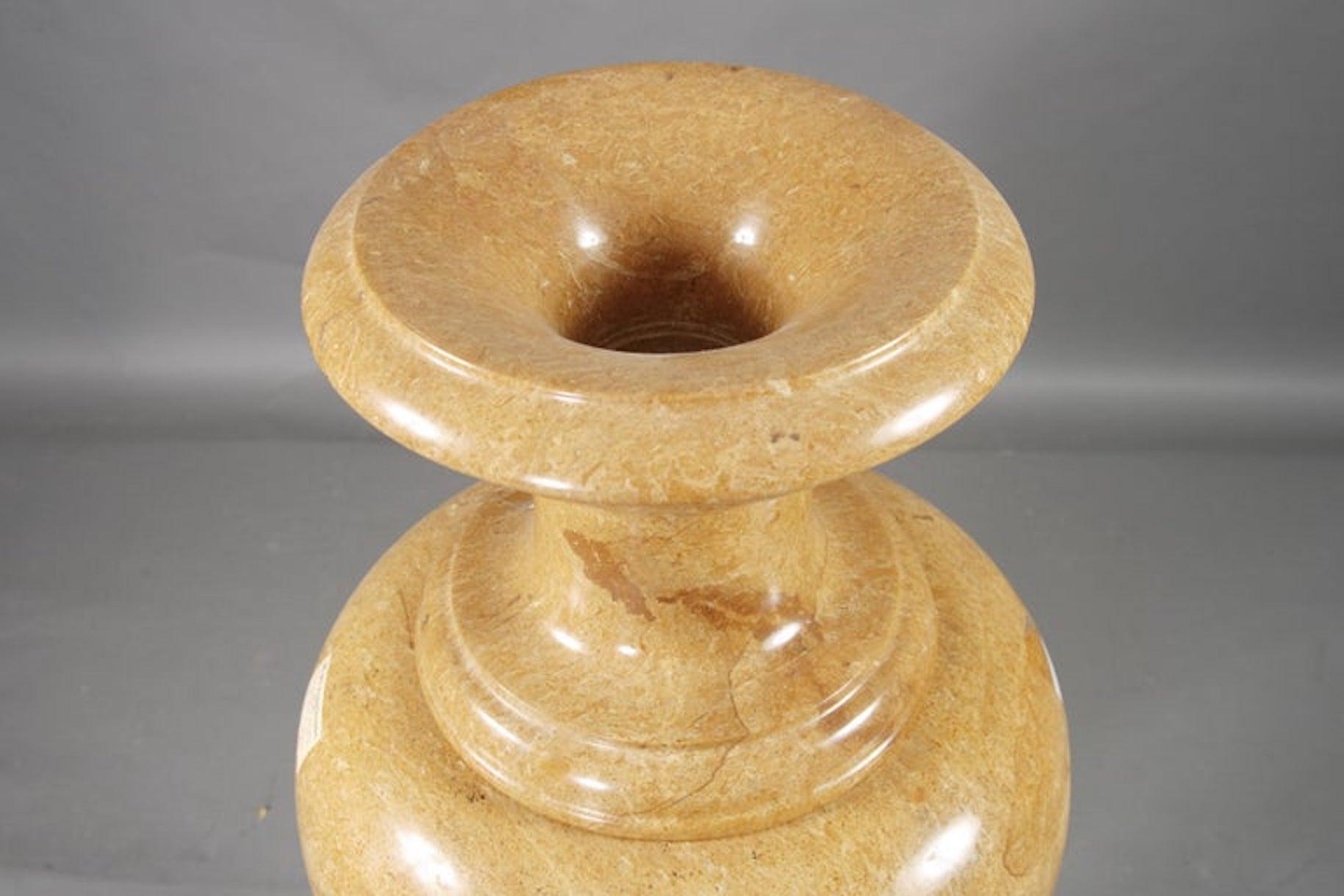Vaso a cratere in marmo in stile classicista del XX secolo in vendita 6