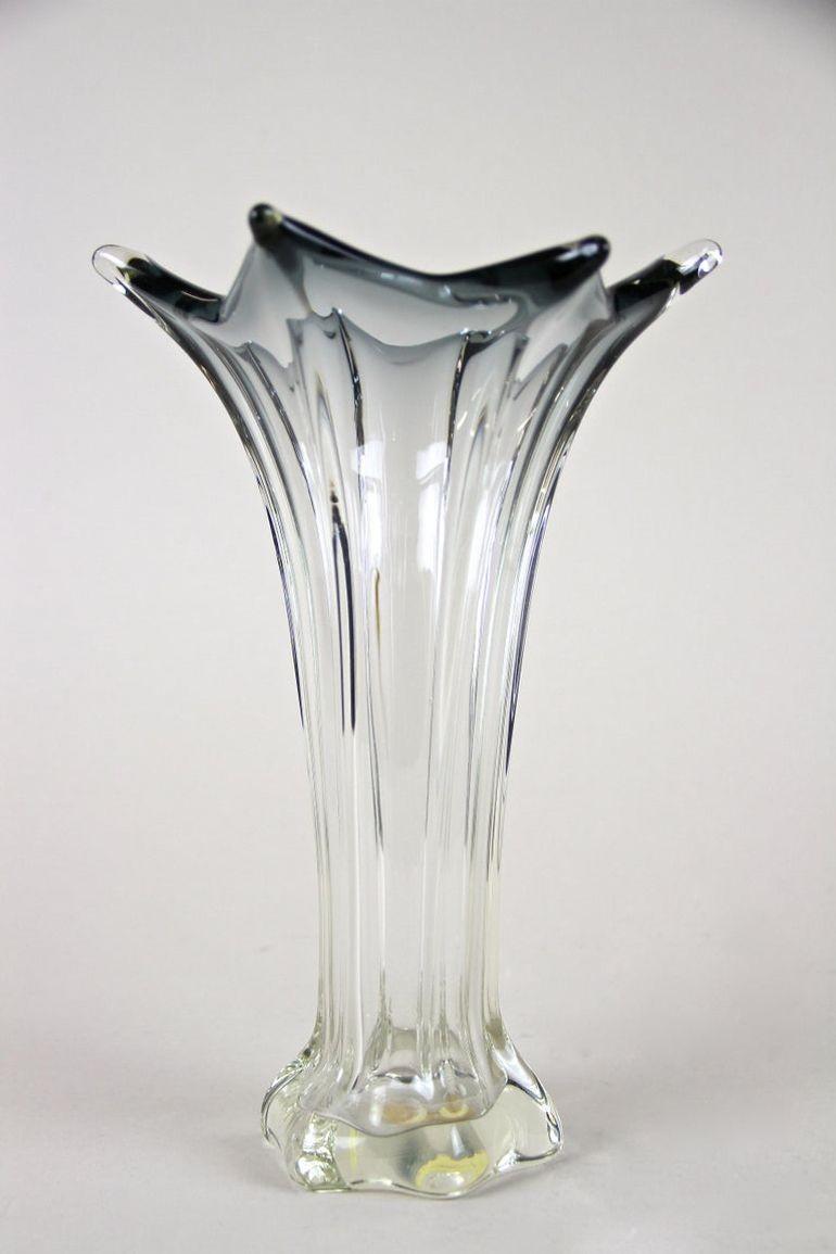 20th Century Clear Murano Glass Vase, Vetro Artistico Veneziano, Italy ca. 1970 en venta 1