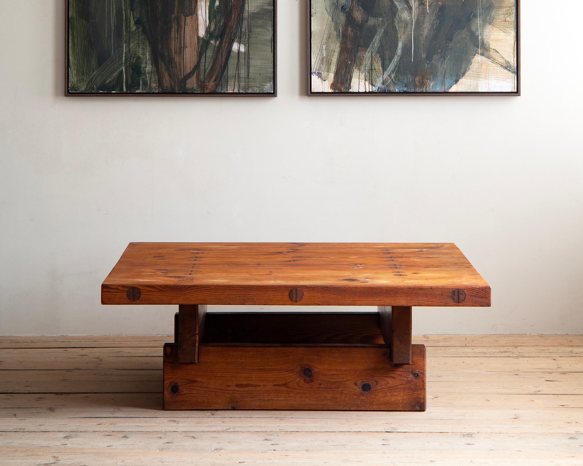 20th Century Coffee Table by Roland Wilhelmsson For Sale 2