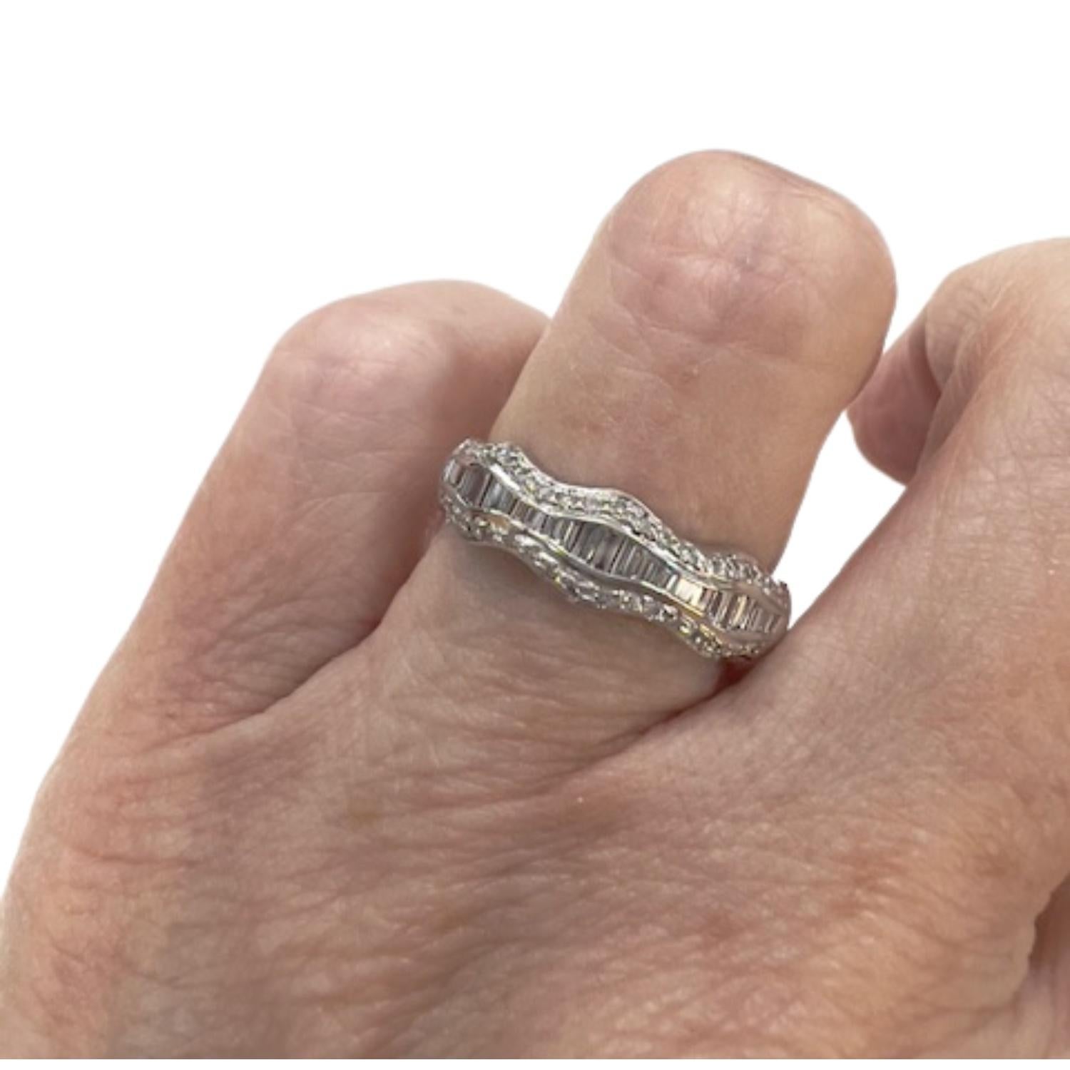 20th Century Contemporary 0,68 Karat Diamant  Gold-Cocktailring (Brillantschliff) im Angebot