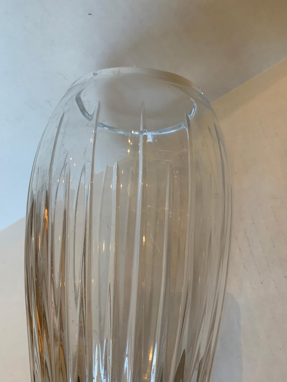20th Century Contemporary Cut Crystal Vase For Sale 8