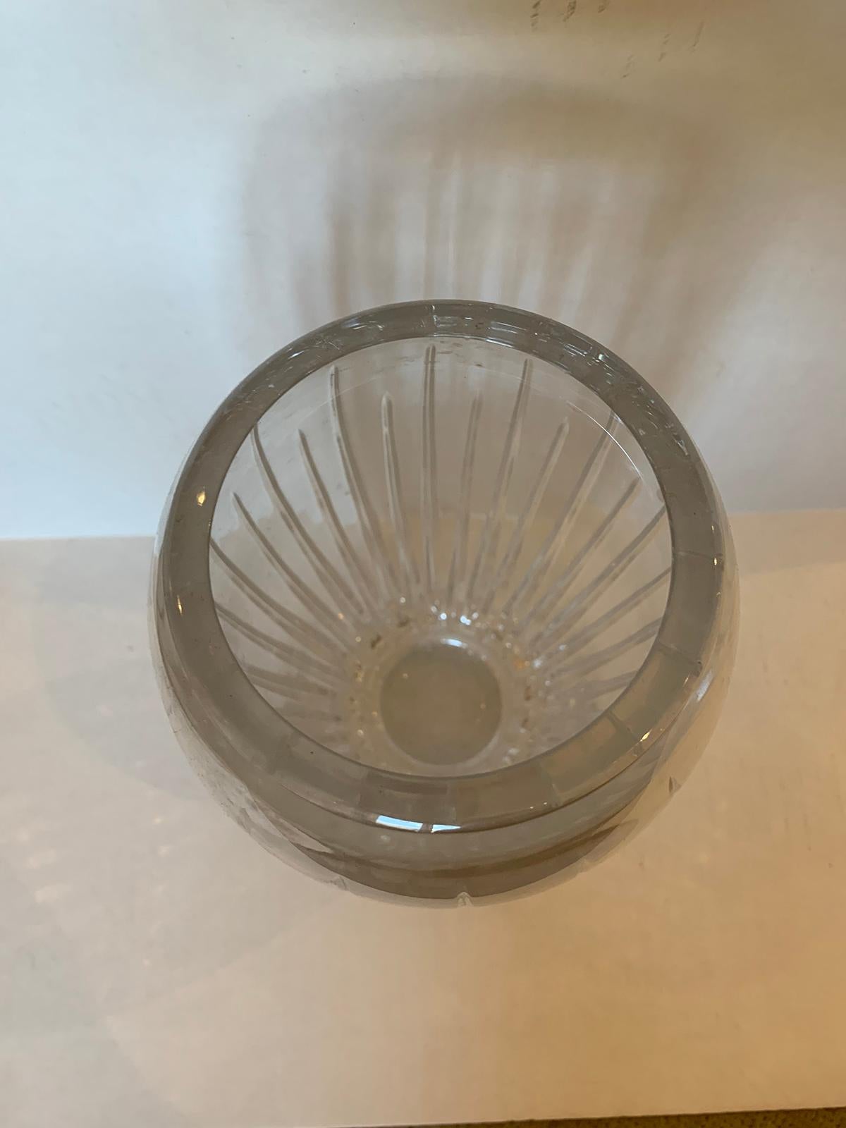 20th Century Contemporary Cut Crystal Vase For Sale 1