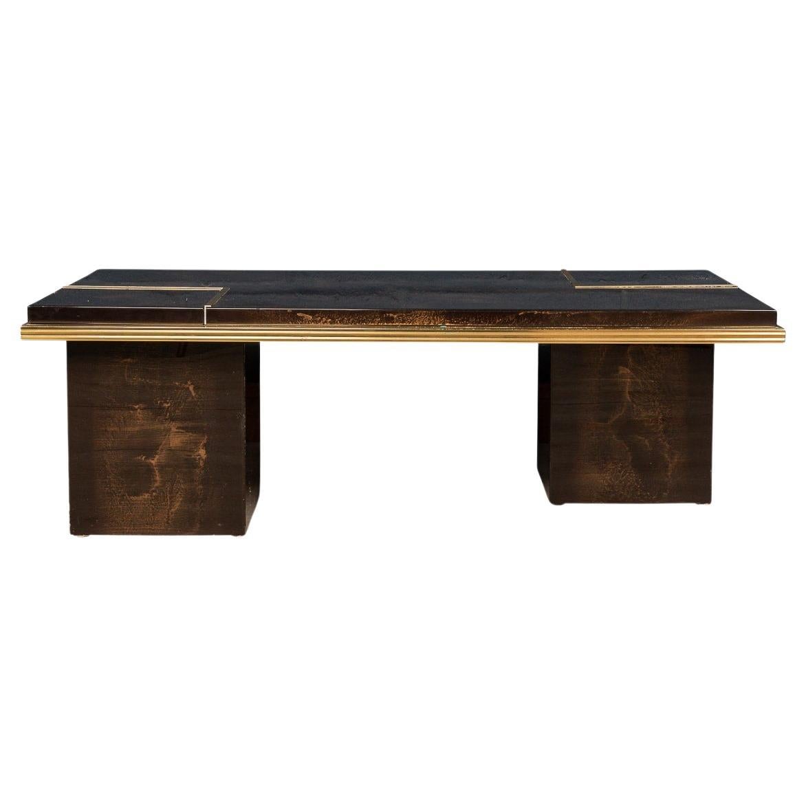 20th Century Continental "Hidden Bar" Coffee Table For Sale