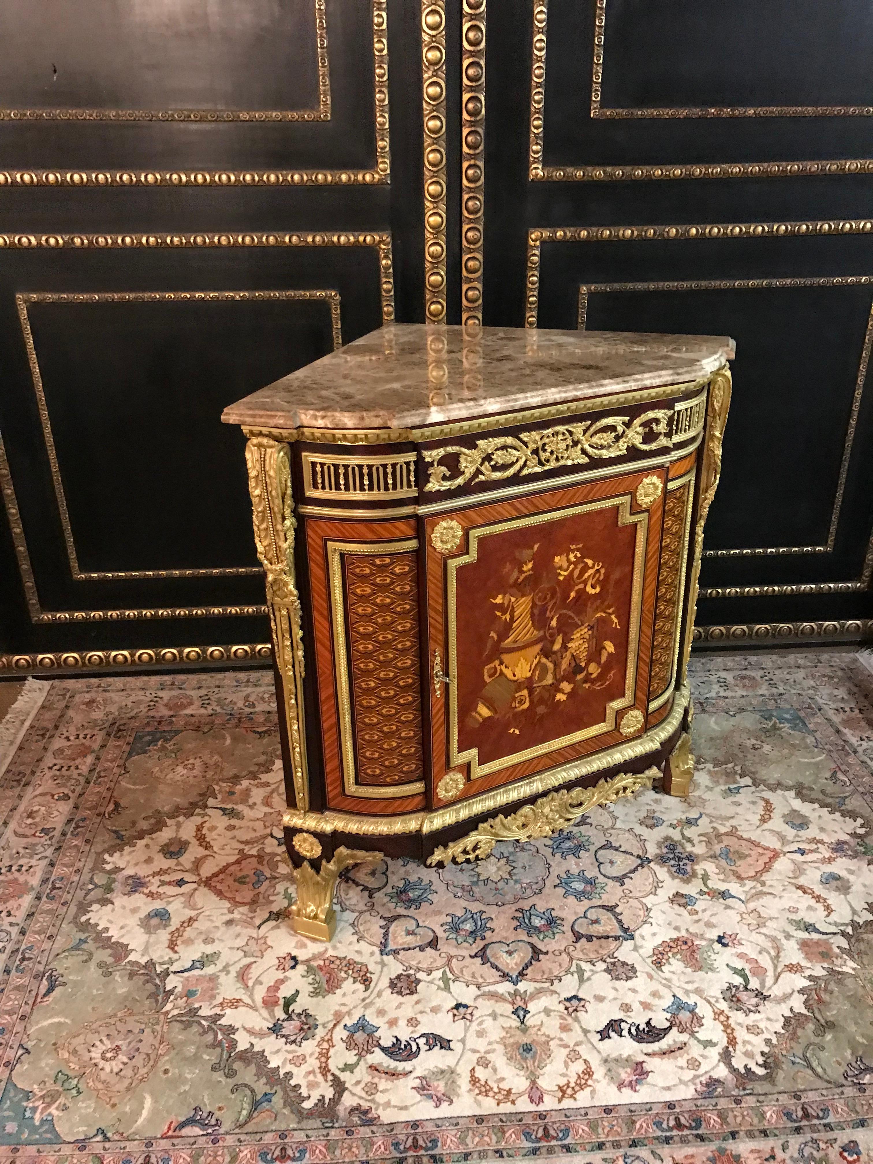 20th Century Corner Commode in Louis XV Style, Jean Henri Riesener 9