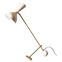 20th century Cream and brass table lamp after Stilnovo