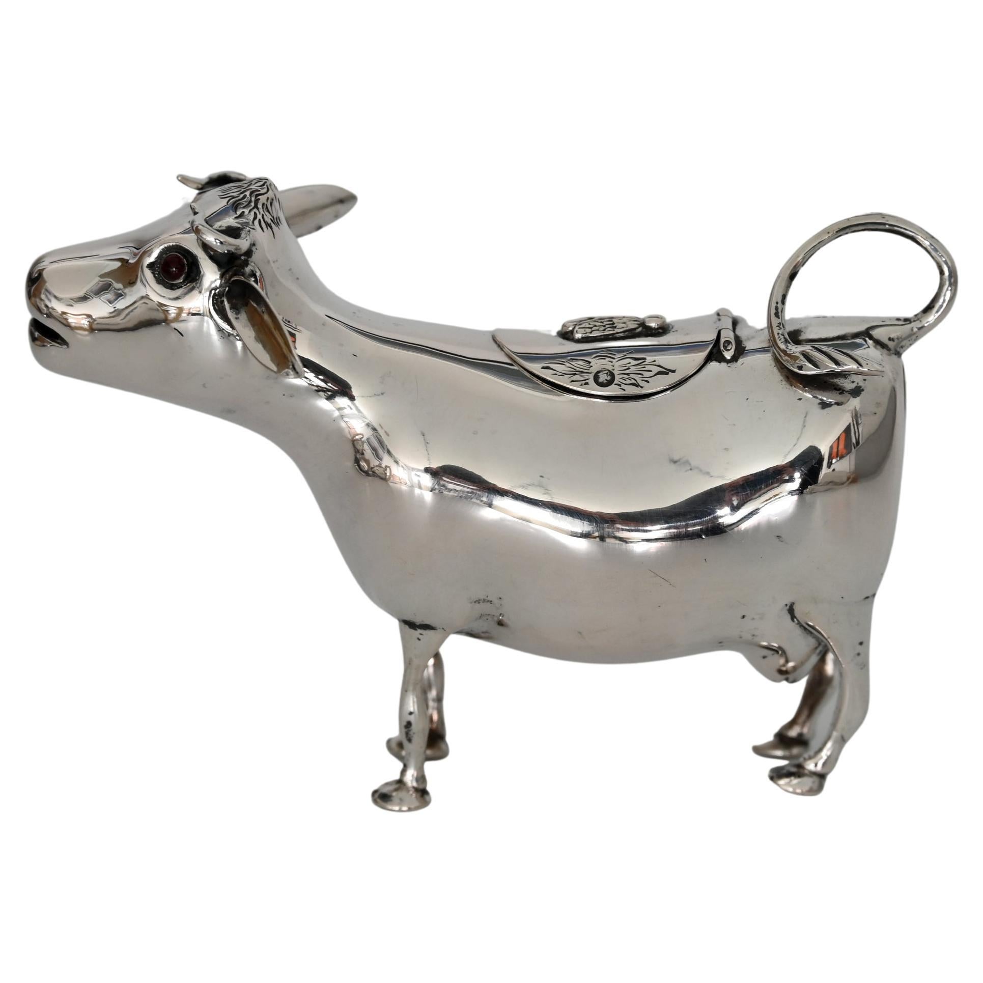 20th Century Cream Jug as a Cow Silver Holland 1942 with Bow Tie on the Lid