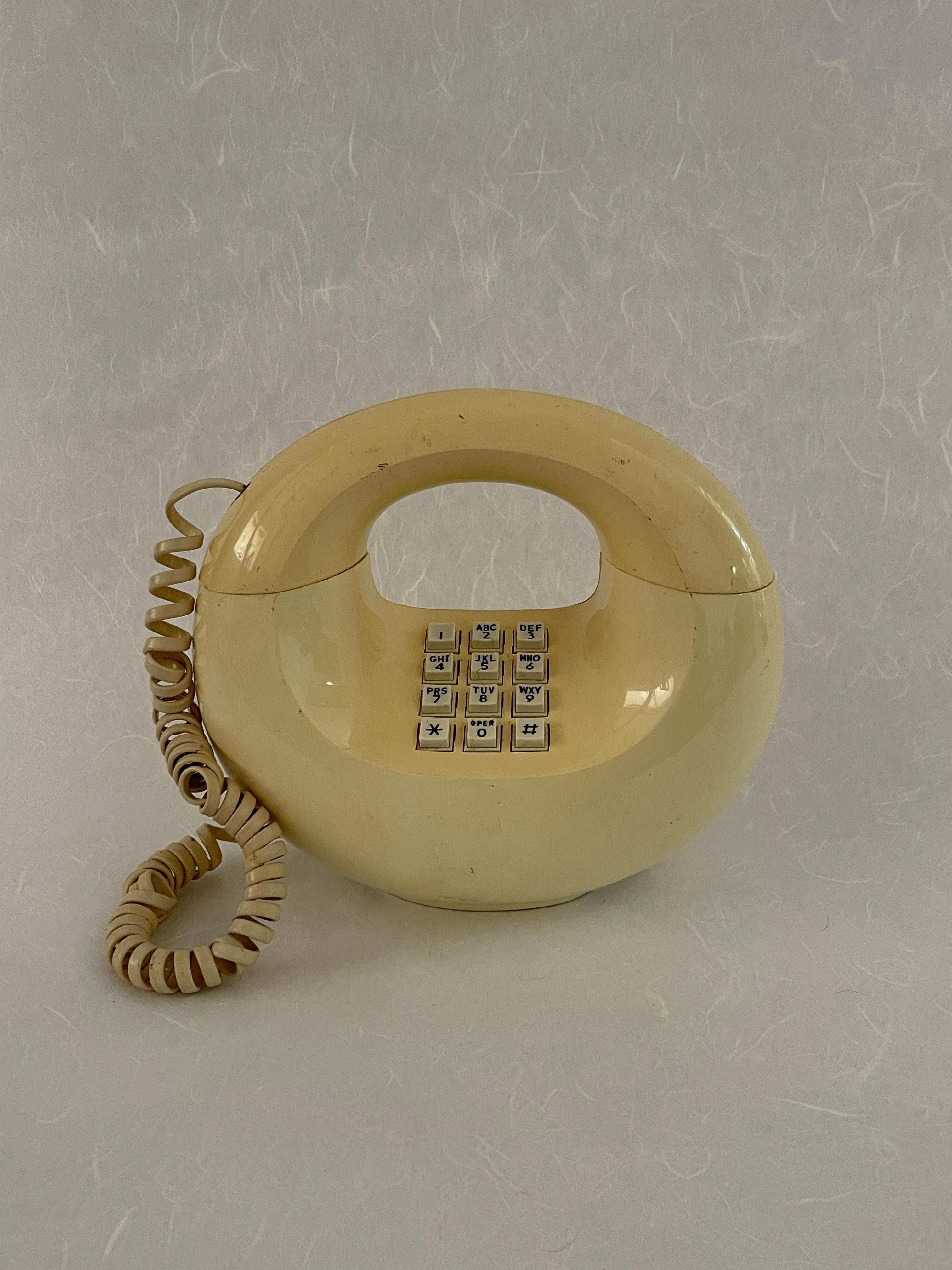 Late 20th Century 20th Century Cream Loop Western Electric Telephone