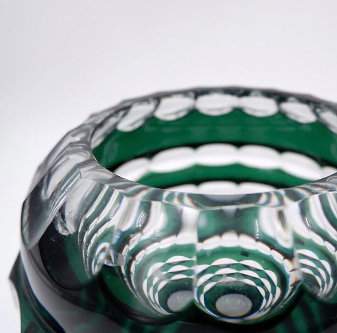 Vaso in cristallo Art Deco del XX secolo di Val Saint Lambert attribuito a Charles Graffart in vendita 6