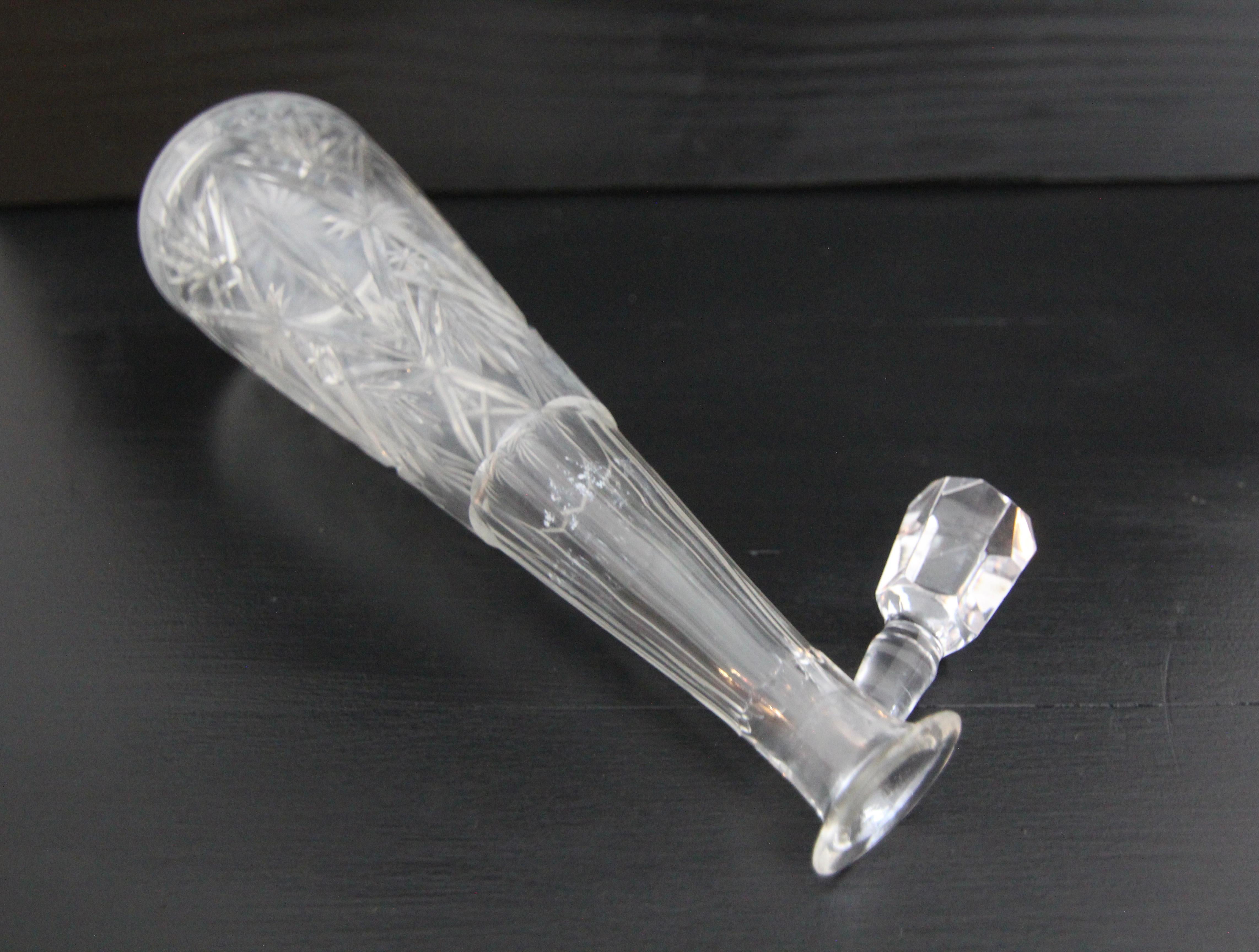 Carafe en cristal du 20e siècle en vente 3