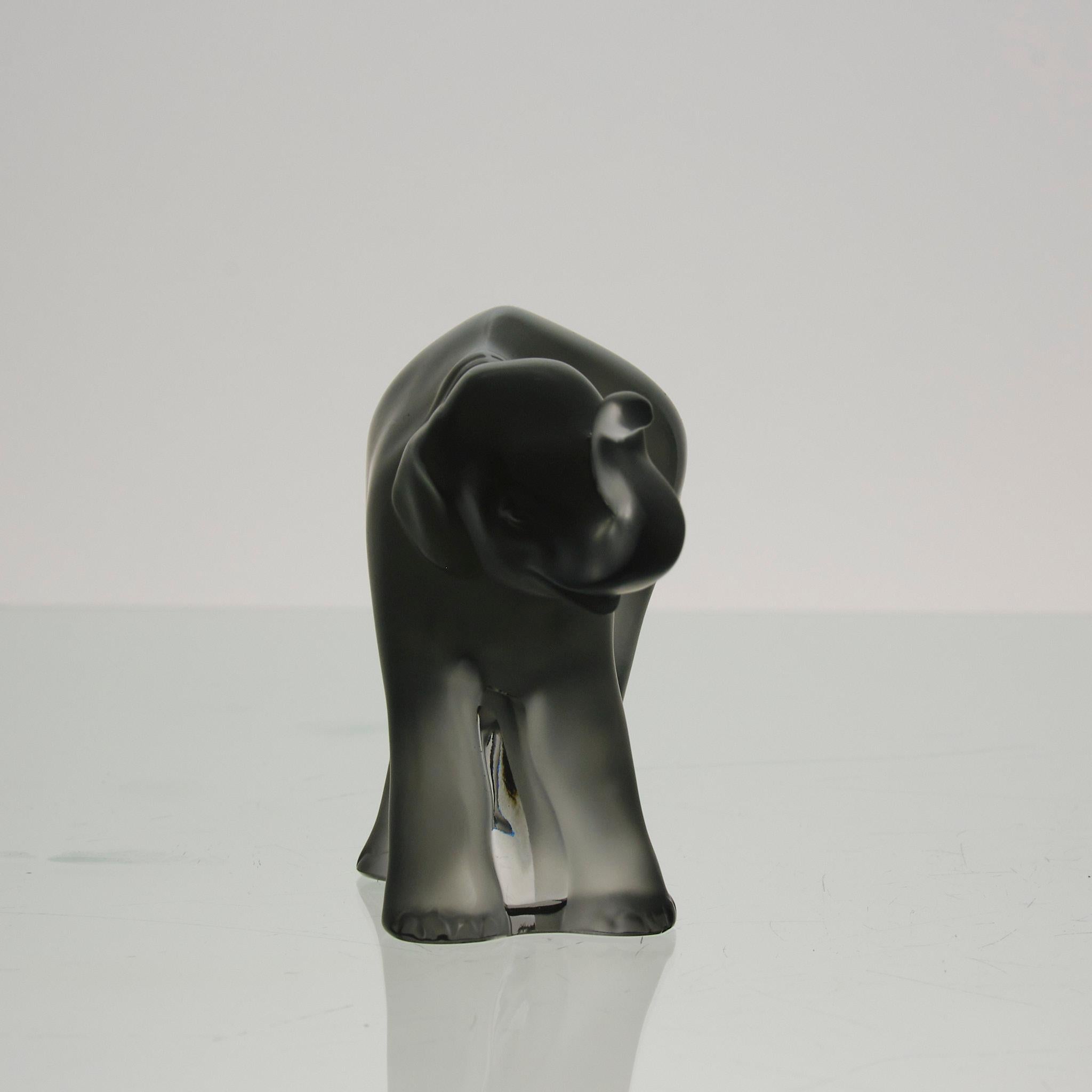 Moulé Sculpture en cristal de verre du 20e siècle intitulée 
