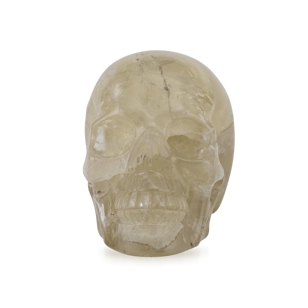 Cristal Crâne de cristal du 20e siècle en vente