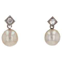 Antique 20th Century Cultured Pearl Diamonds 18 Karat Yellow Gold Drop Earrings