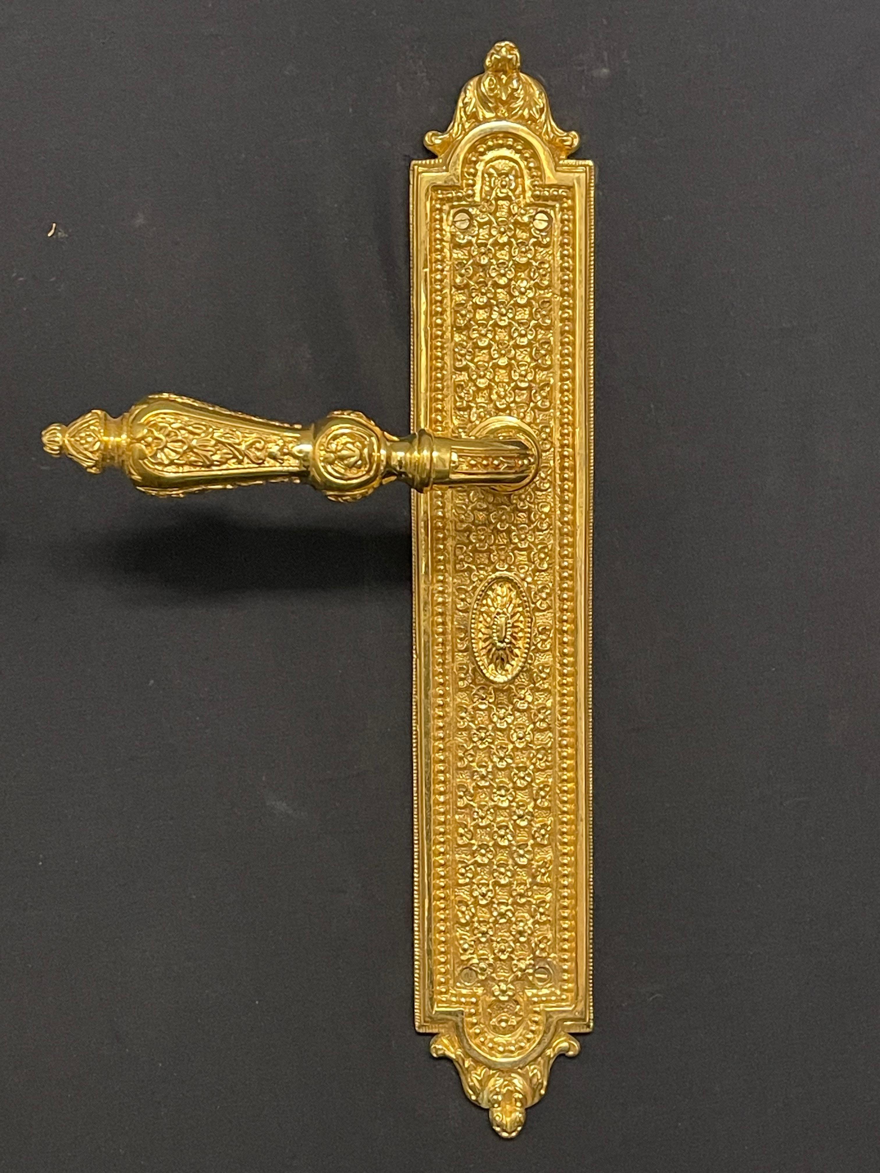 Asian 20th century custom made 24 karat gold plated door handle For Sale