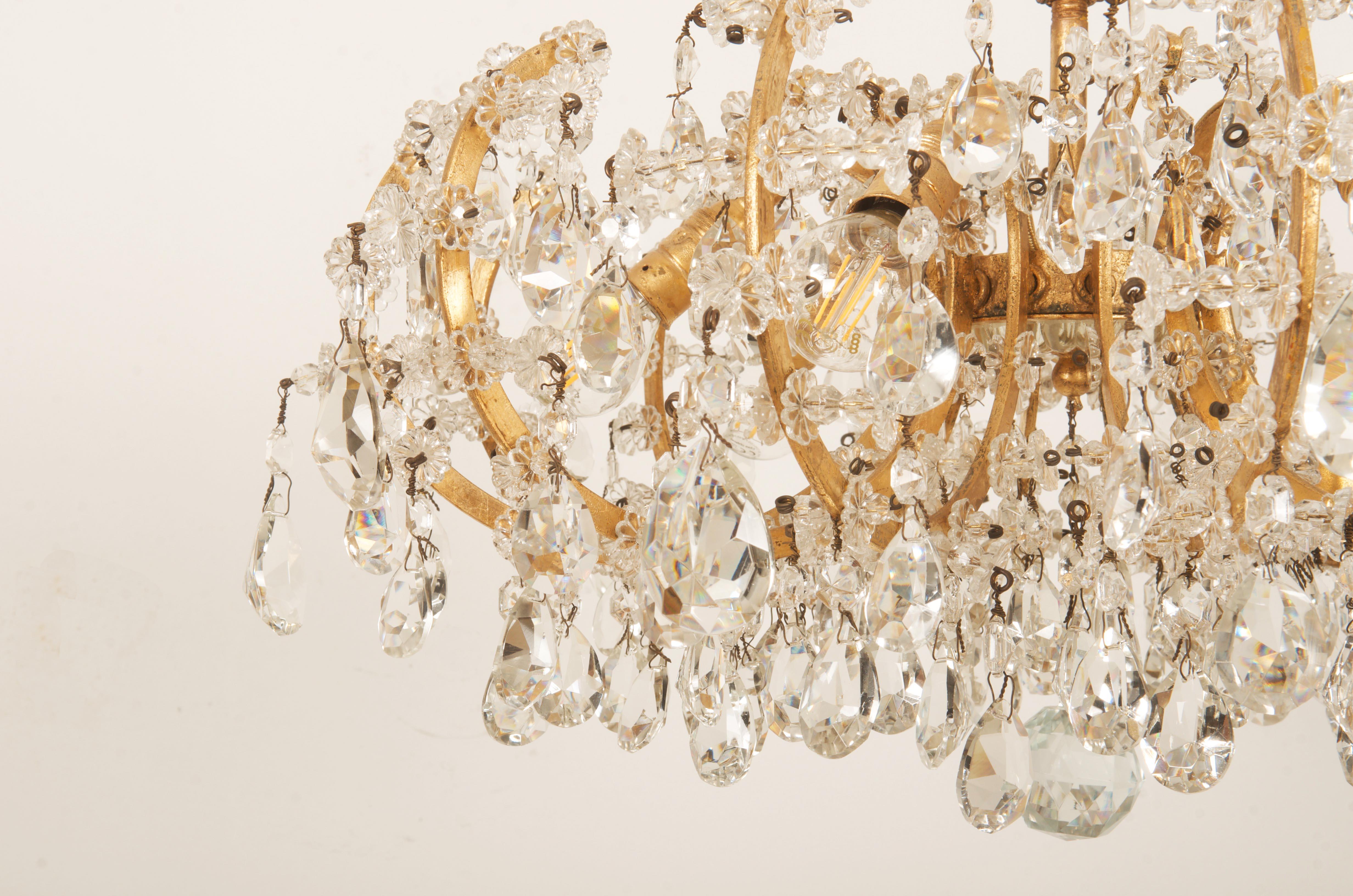 Lampadario in cristallo tagliato del XX secolo in vendita 6