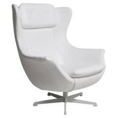 20th Century Czech Kelo Swivel Armchair White Cream