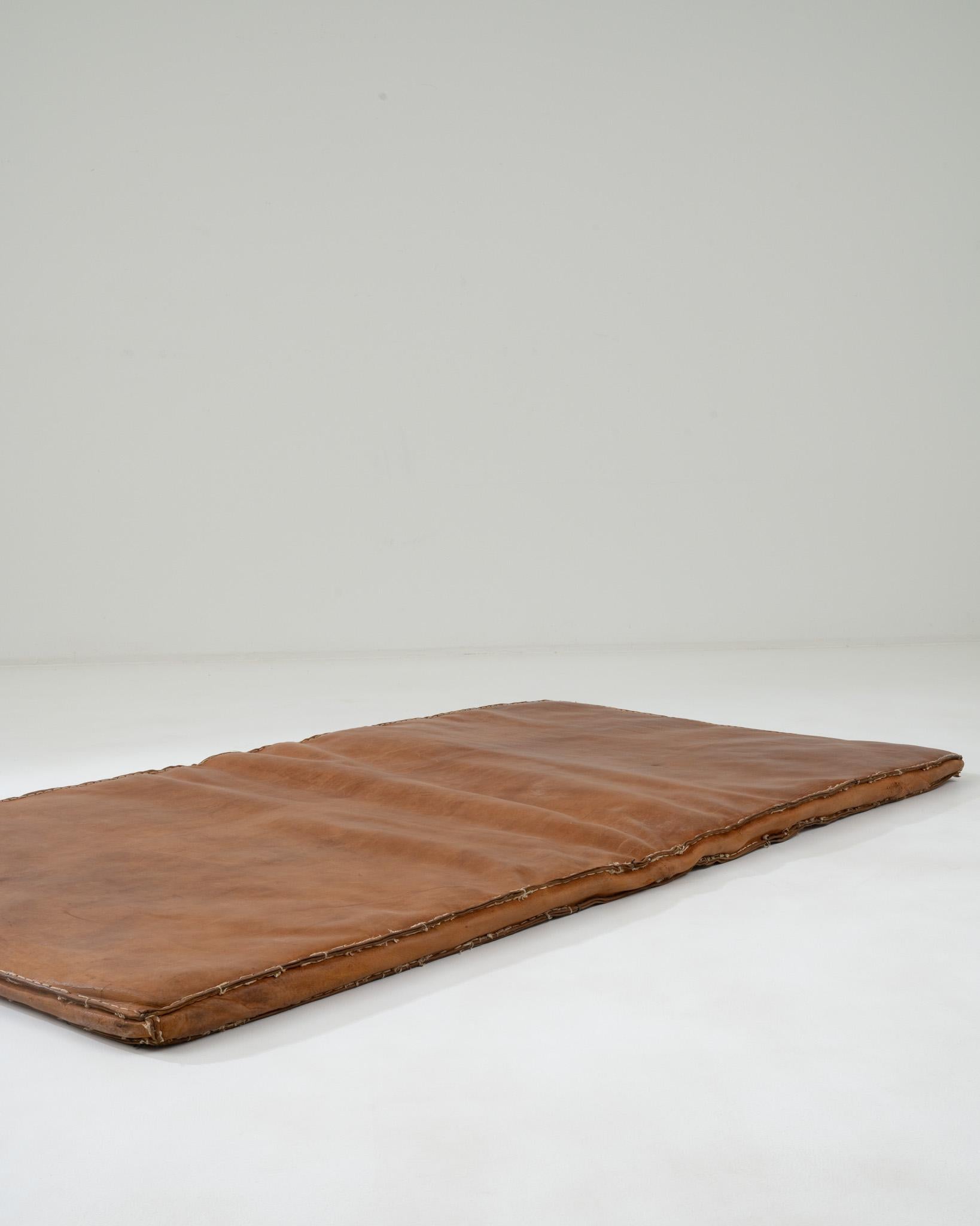 20th Century Czech Leather Gym Mat  For Sale 3