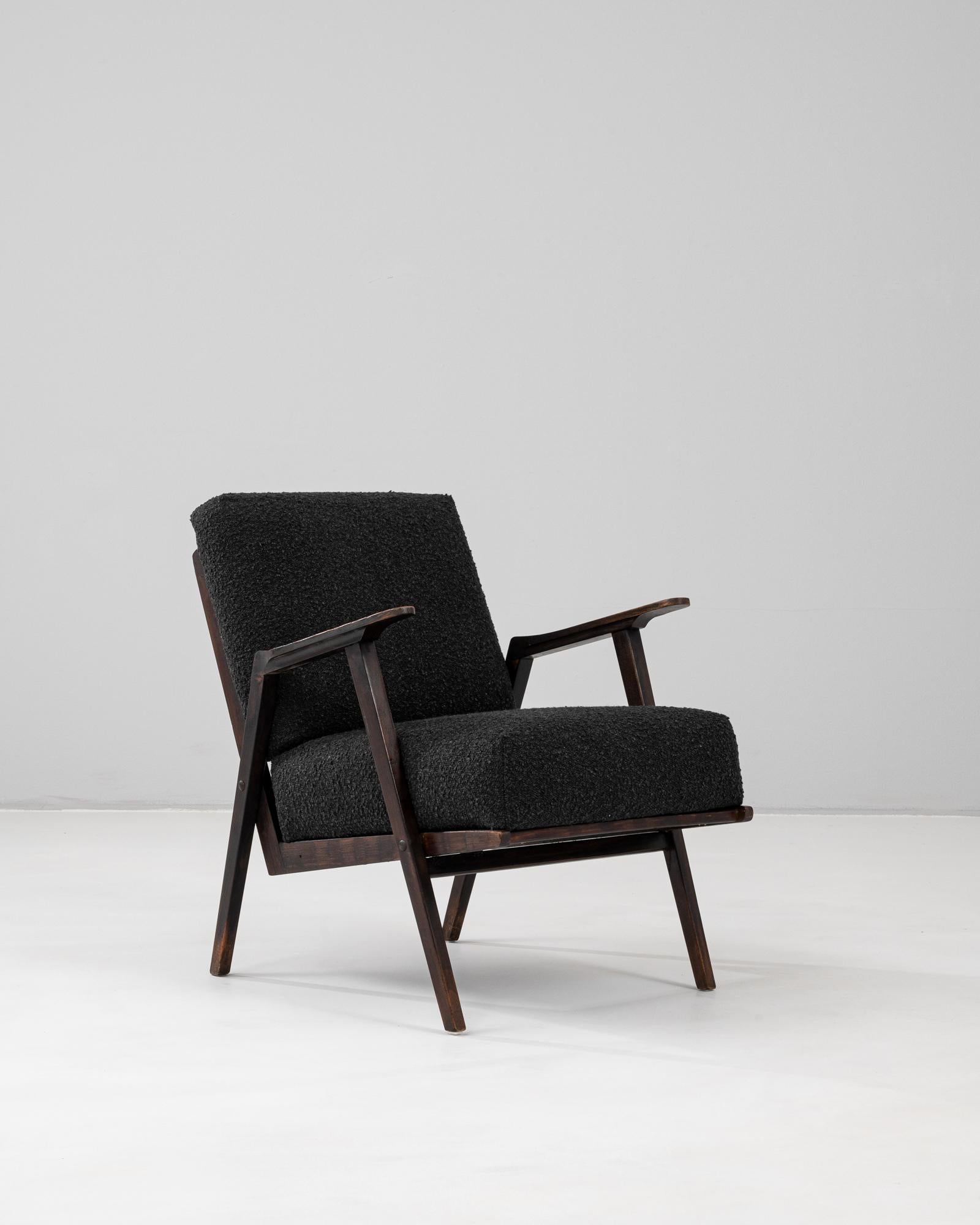 Fauteuil tapissé tchèque du 20e siècle en vente 2