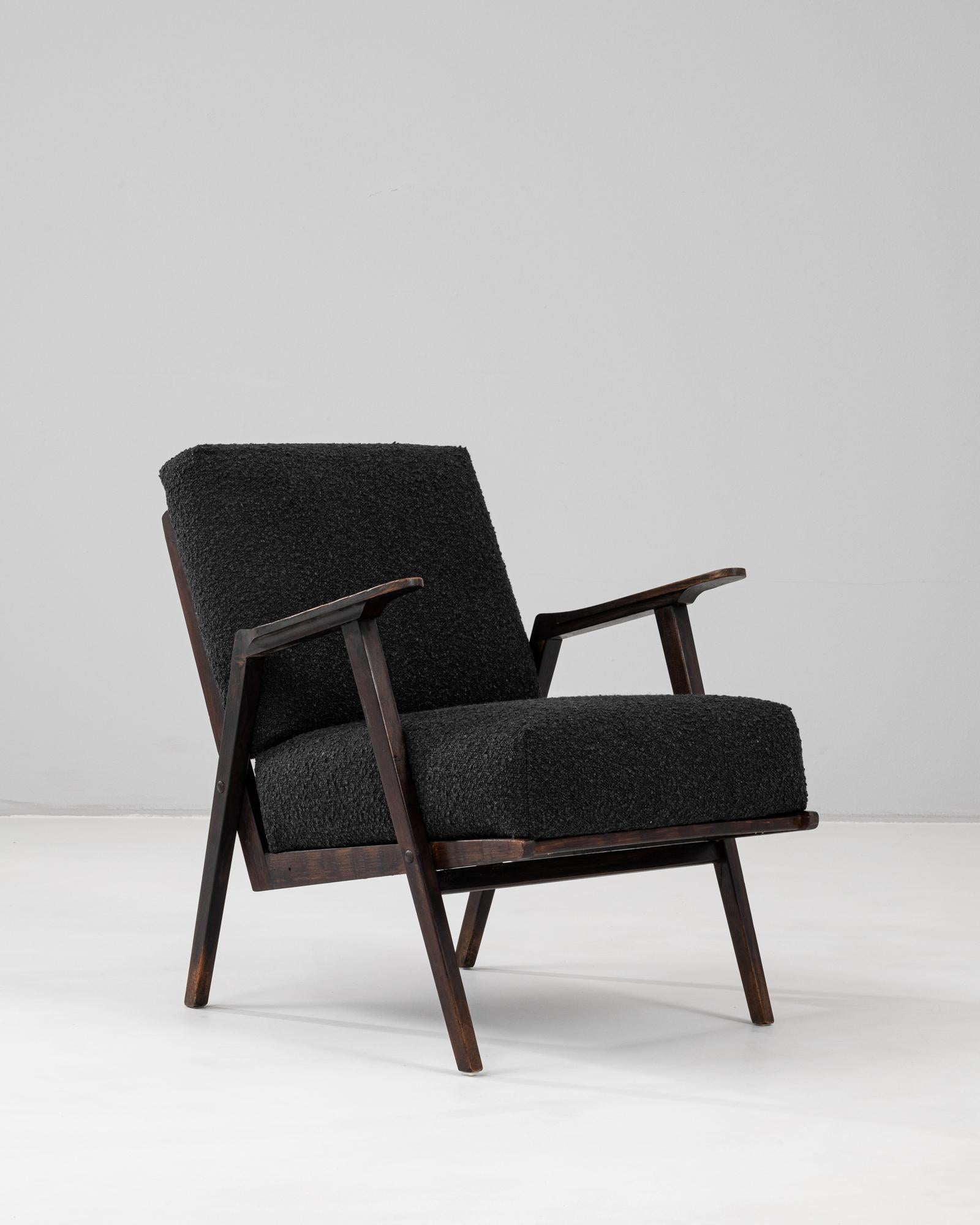 Fauteuil tapissé tchèque du 20e siècle en vente 3