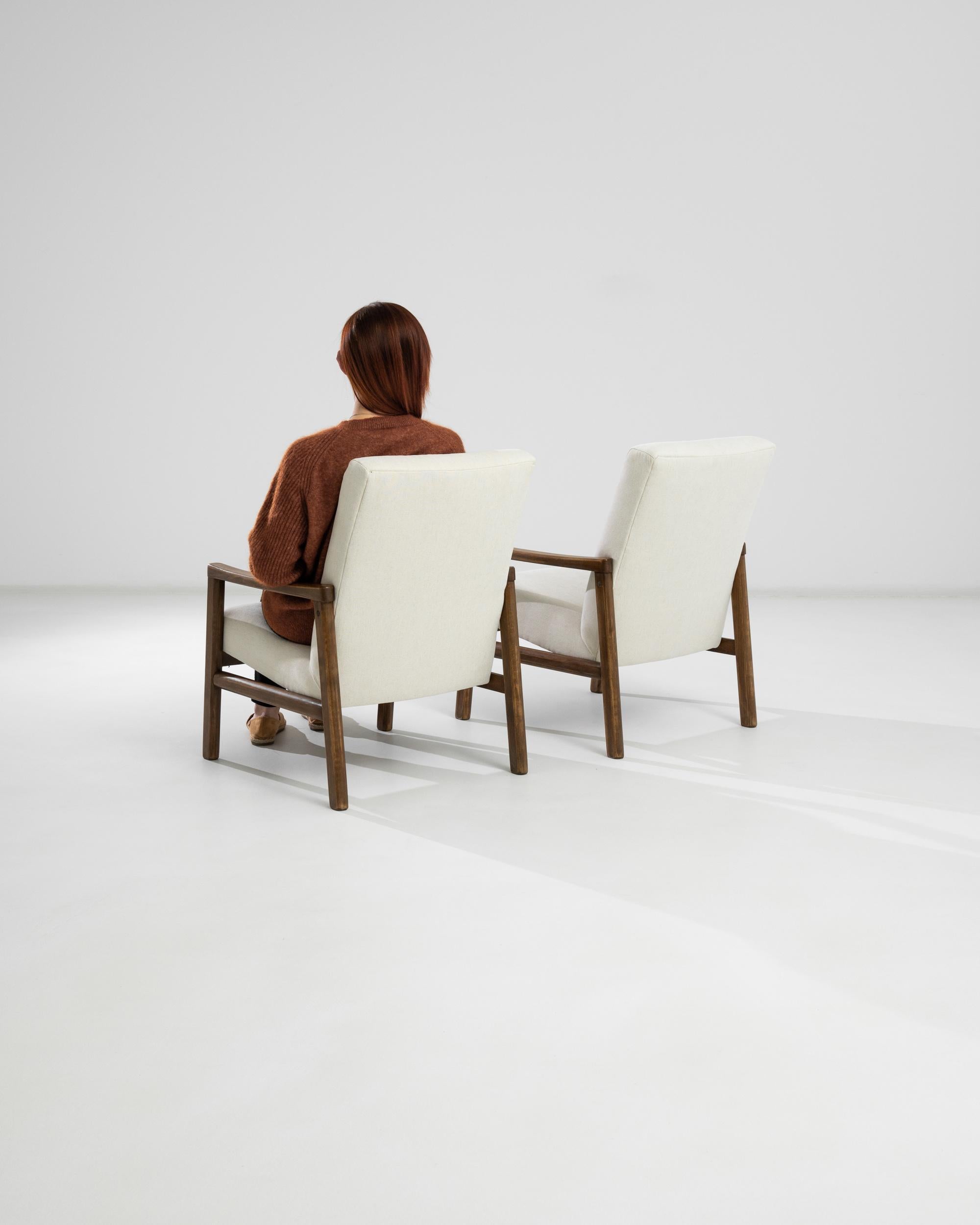 20th Century Czechia Wooden Armchairs, a Pair In Good Condition For Sale In High Point, NC