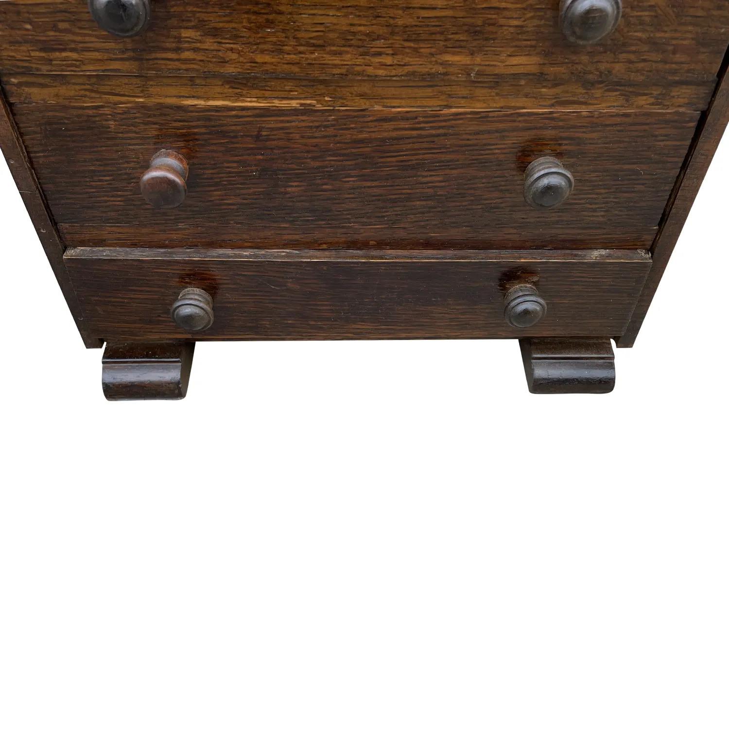 20th Century Danish Art Deco Oakwood Semainiere - Small Scandinavian Cabinet For Sale 10