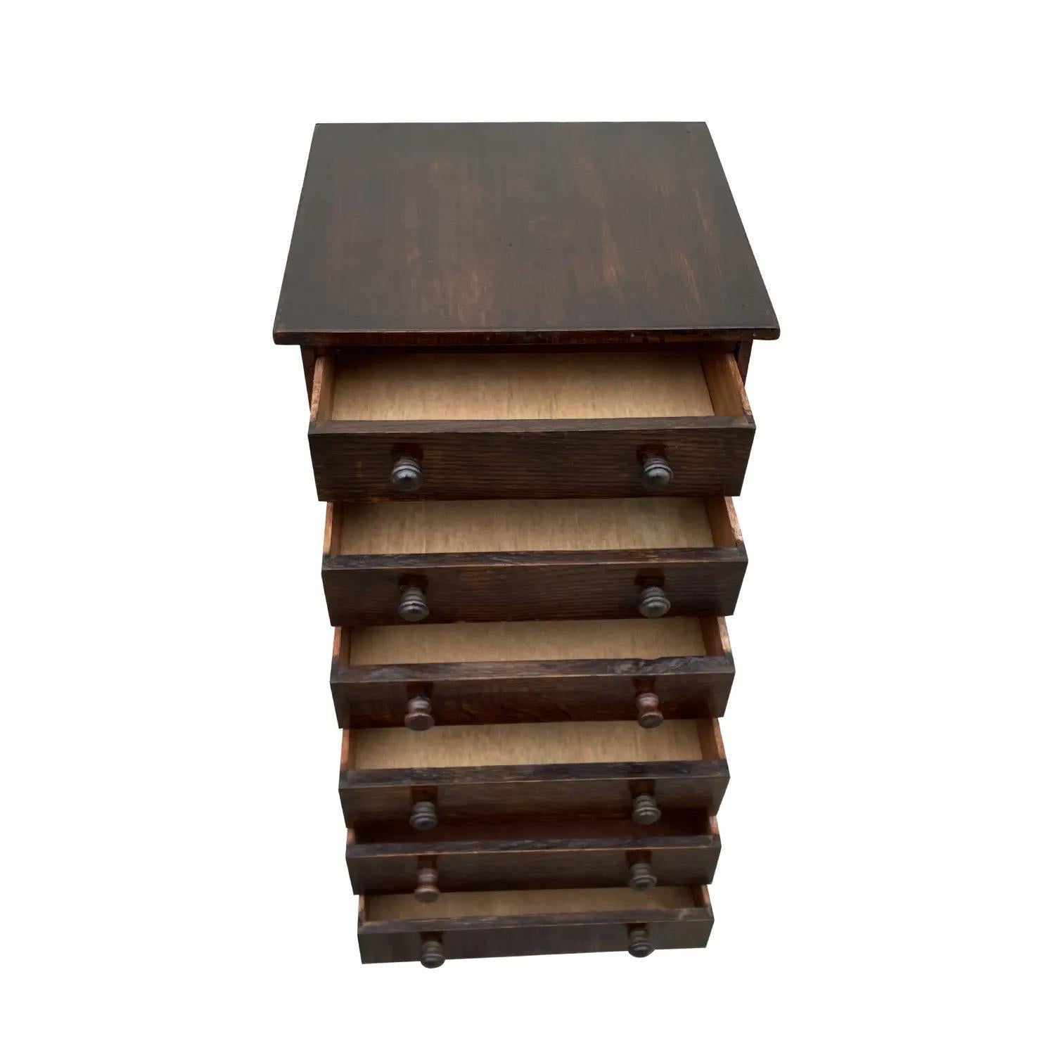 20th Century Danish Art Deco Oakwood Semainiere - Small Scandinavian Cabinet For Sale 5