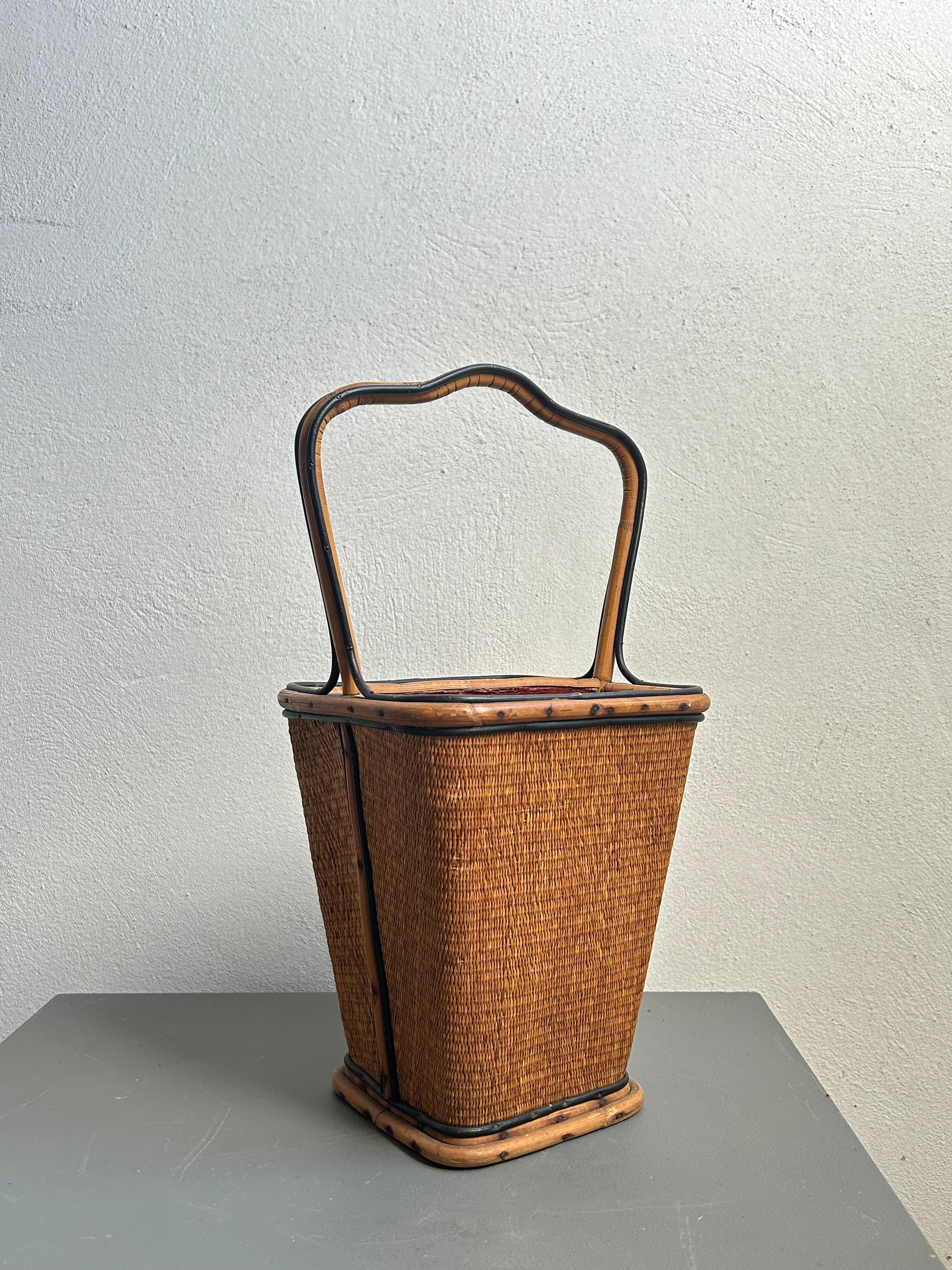 Bamboo 20th Century Danish Handwoven Straw Basket with Sculptural Handle, Denmark 1970s For Sale