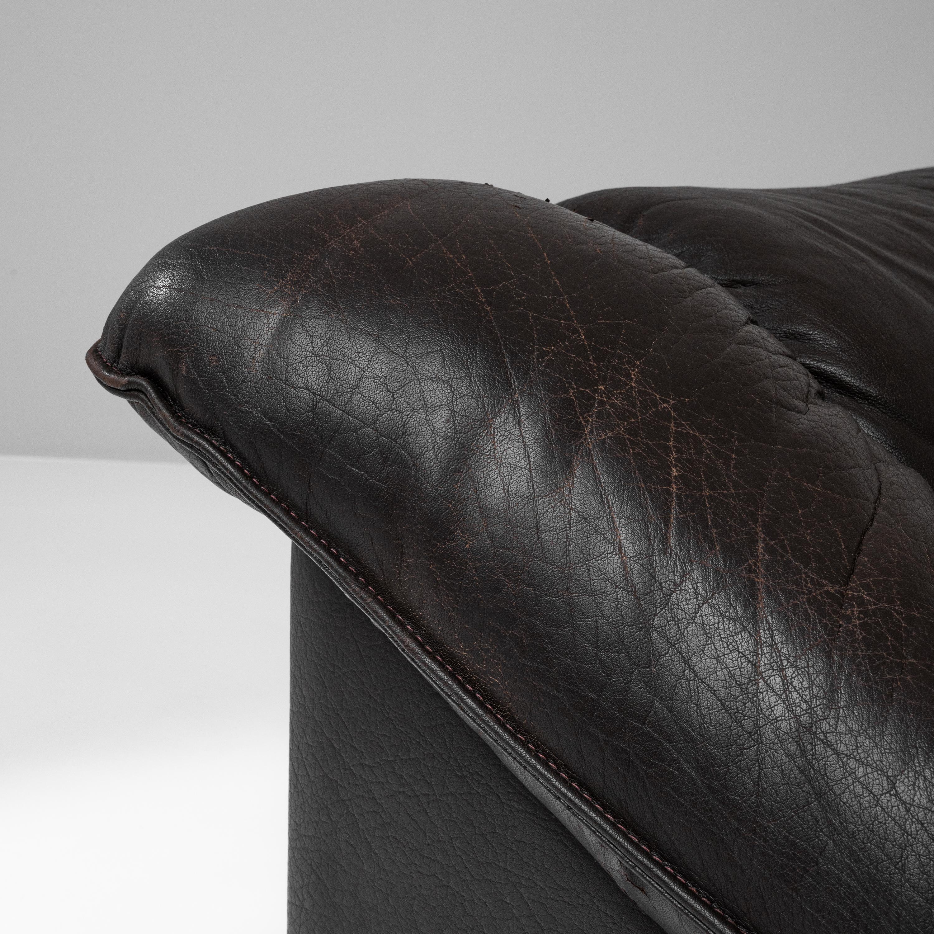 20th Century Danish Leather Sofa For Sale 7