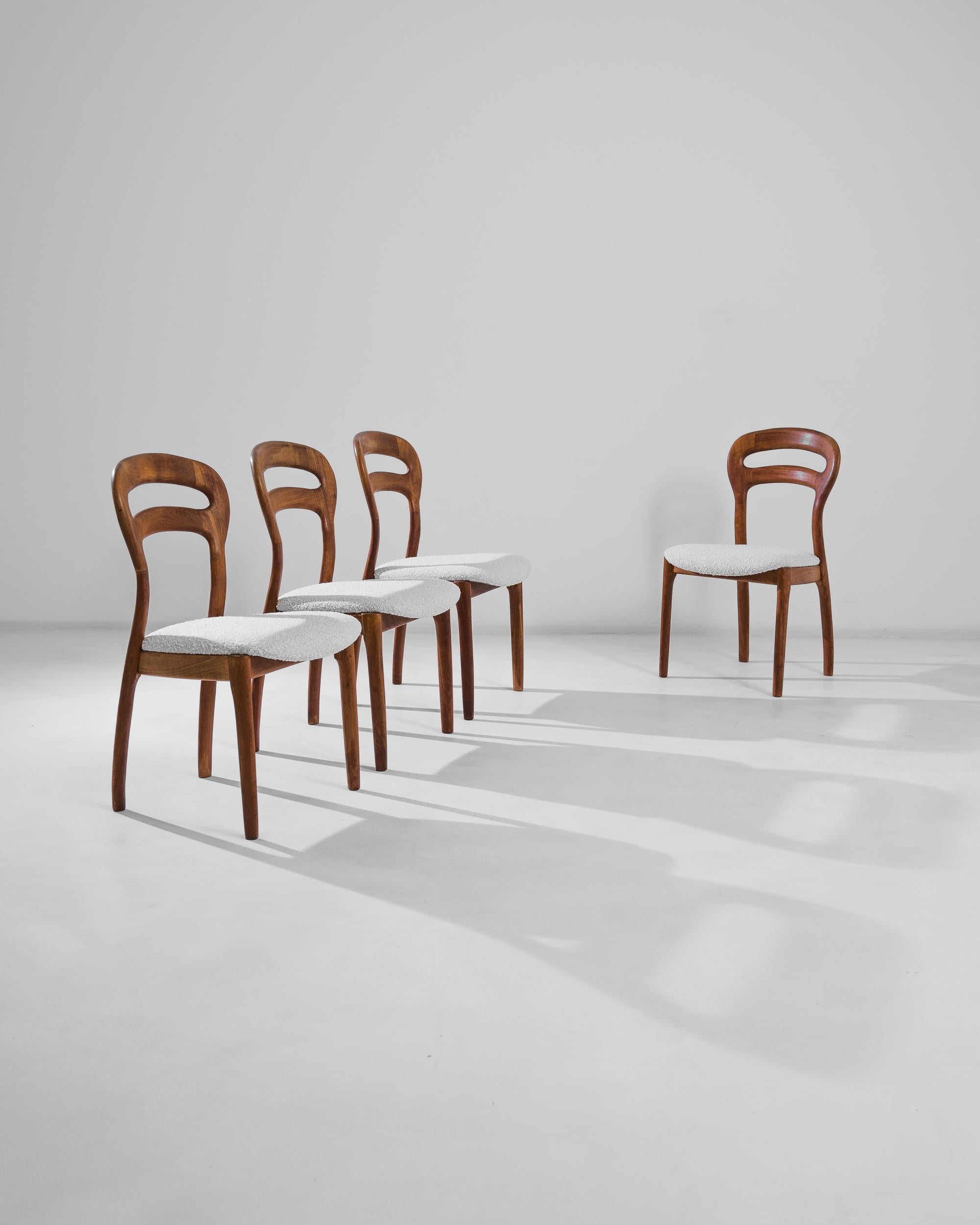 20th Century Danish Modern Dining Chairs, Set of Four In Good Condition In High Point, NC