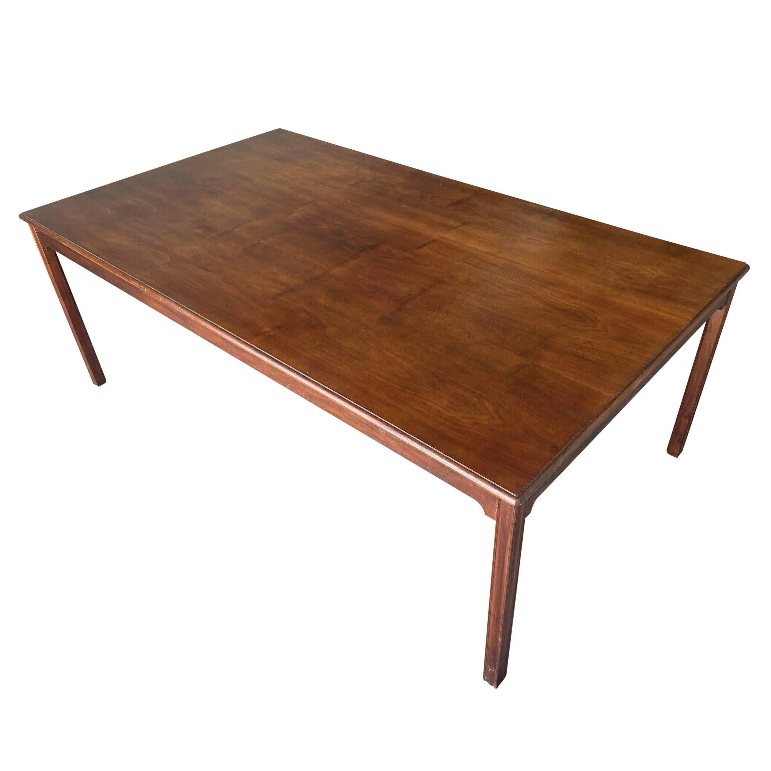 Danois 20th Century Danish Modern Vintage Cuban Mahogany Dining Table by Kaare Klint en vente