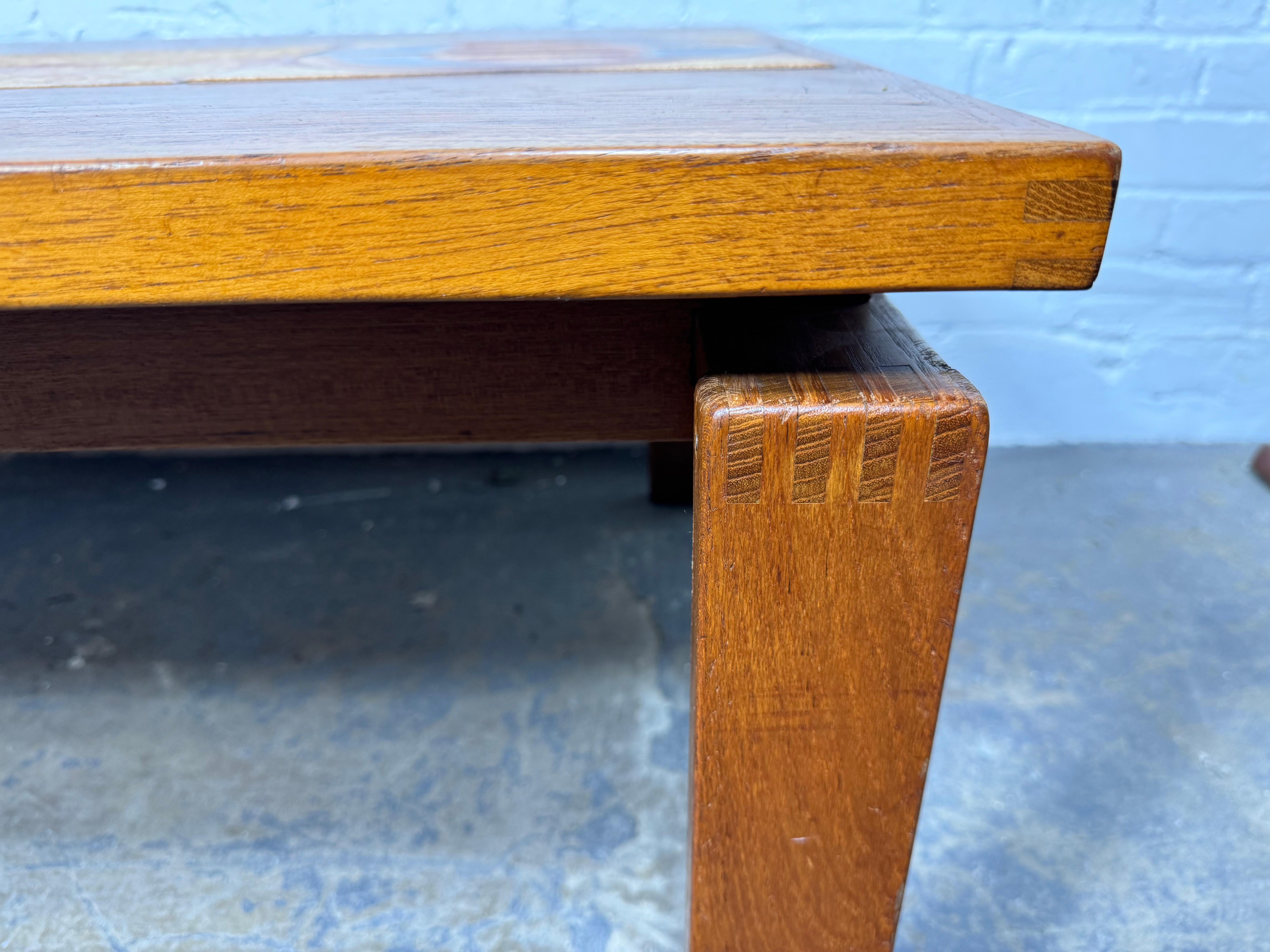 20. Jahrhundert Dänischer Ox Art Kachel & Teak Couchtisch by Trioh (Skandinavische Moderne) im Angebot
