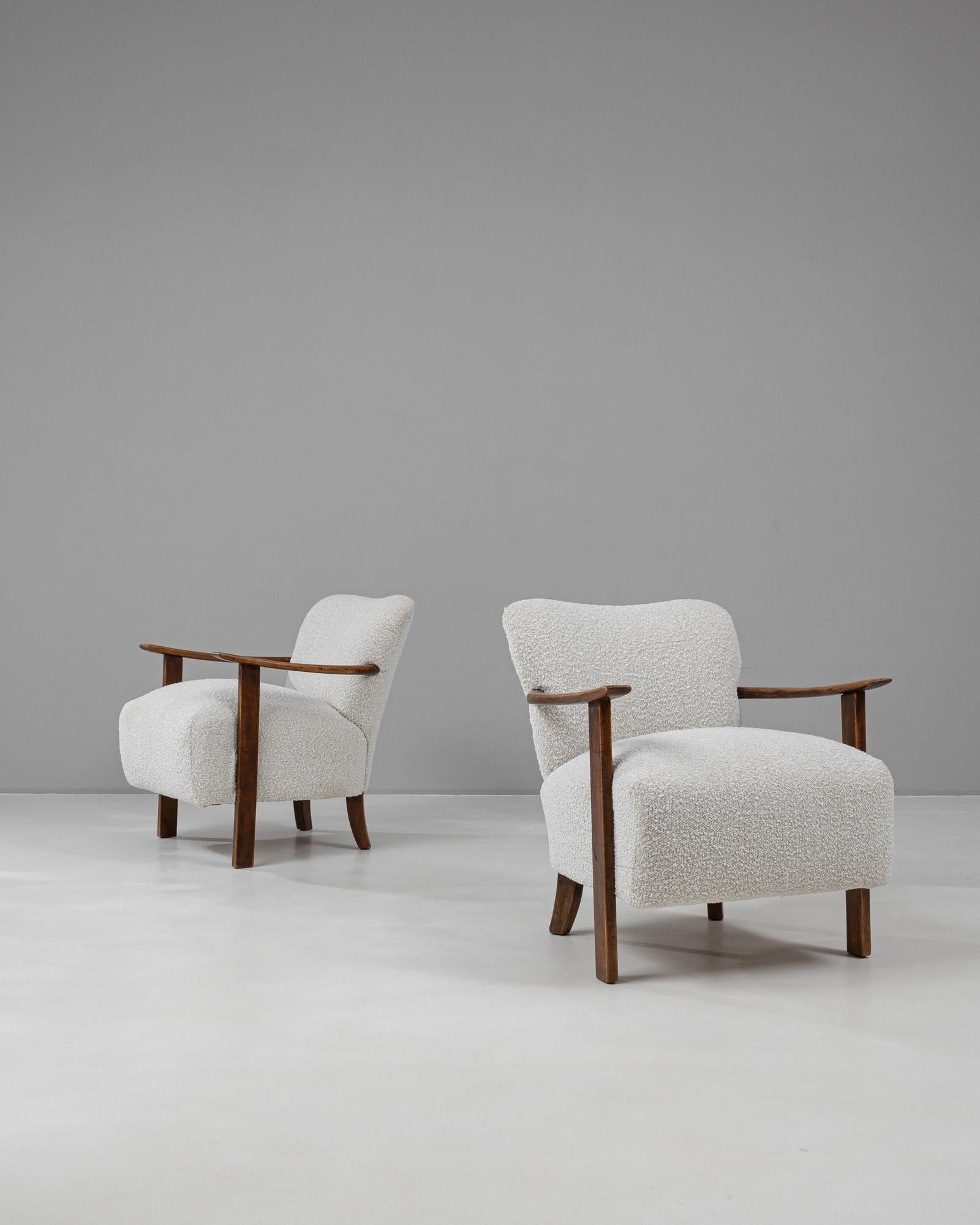 Danois Paire de fauteuils rembourrés danois du 20e siècle en vente