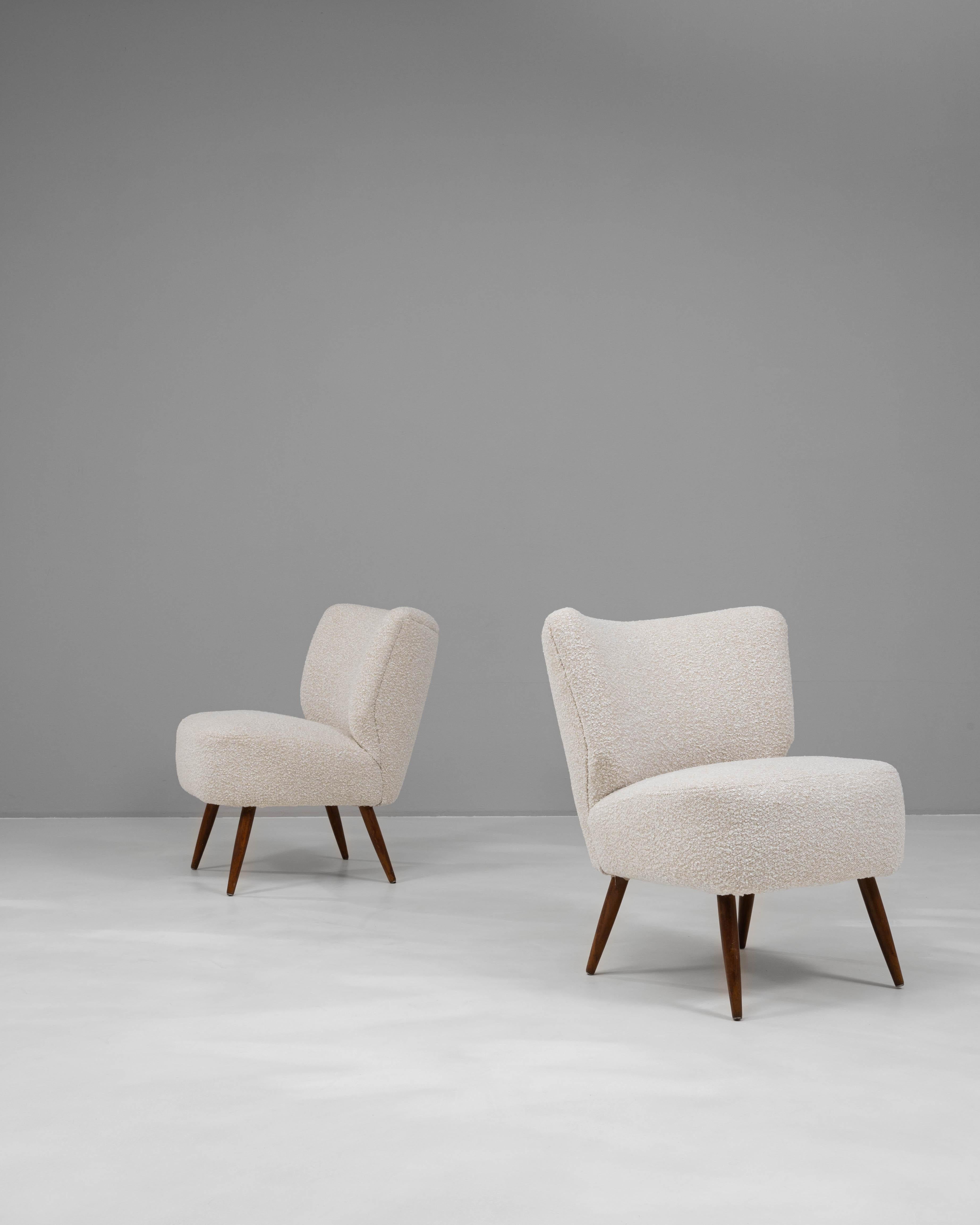 Danois Paire de chaises tapissées danoises du 20e siècle en vente