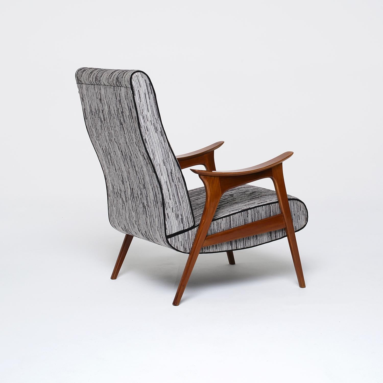 Fabric 20th Century Danish Pair of Vintage Scandinavian Teakwood Lounge Chairs For Sale