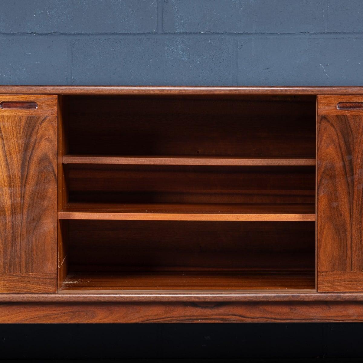 Credenza in palissandro danese del XX secolo di Skovby Møbelfabrik A/S. C.C. in vendita 10