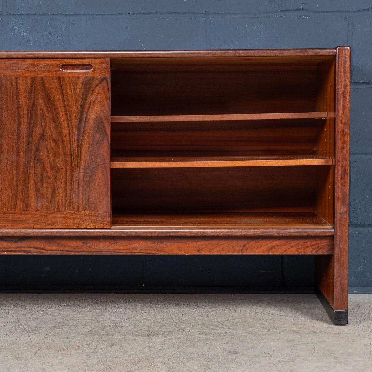 Credenza in palissandro danese del XX secolo di Skovby Møbelfabrik A/S. C.C. in vendita 11