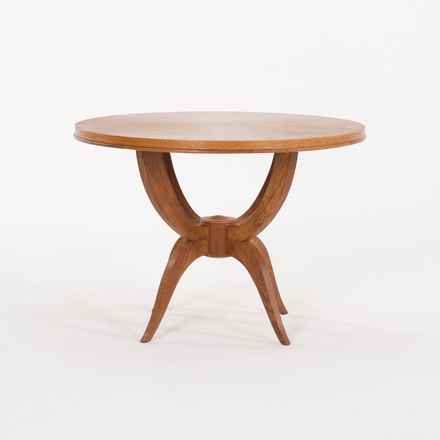 20th Century Danish Round Mid-Century Modern Vintage Oakwood Sofa Table In Good Condition For Sale In West Palm Beach, FL