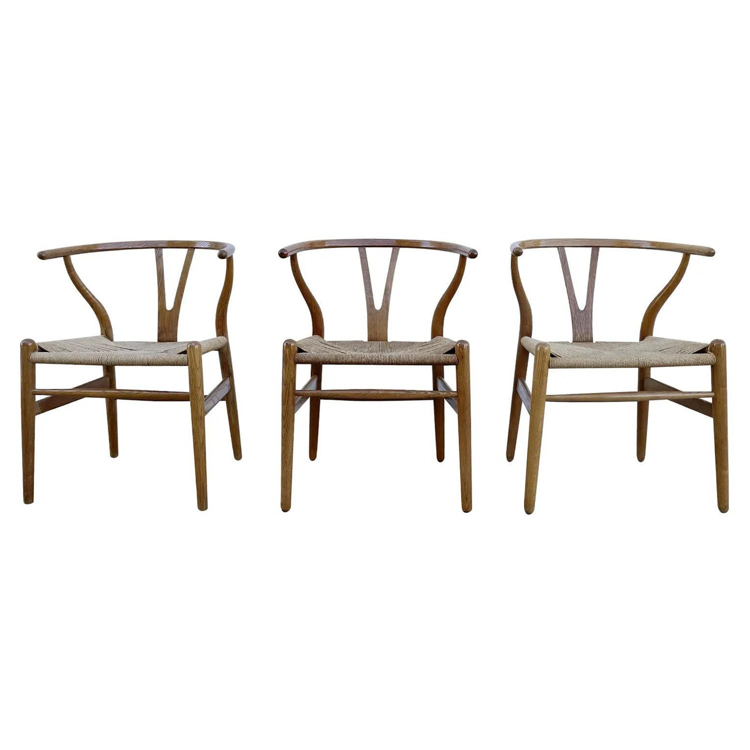 20e siècle - Ensemble danois de trois chaises Carl Hansen & Søn Y par Hans J. Wegner