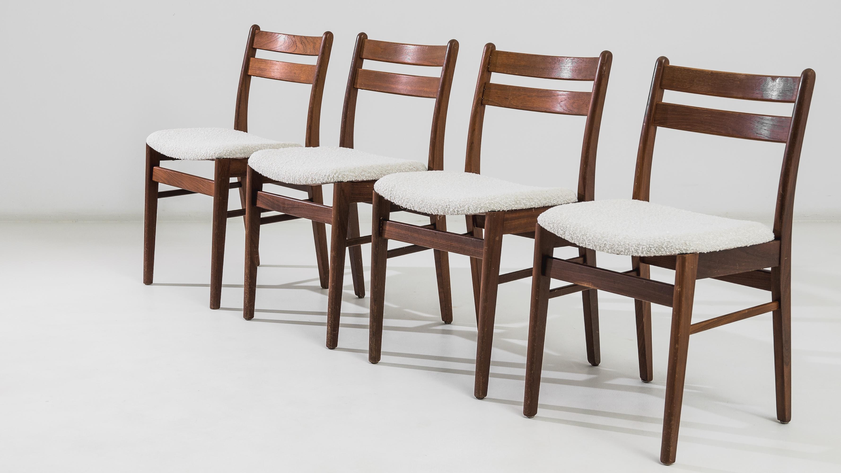 Sedie danesi in teak del XX secolo con sedute imbottite, set di 4 pezzi 1